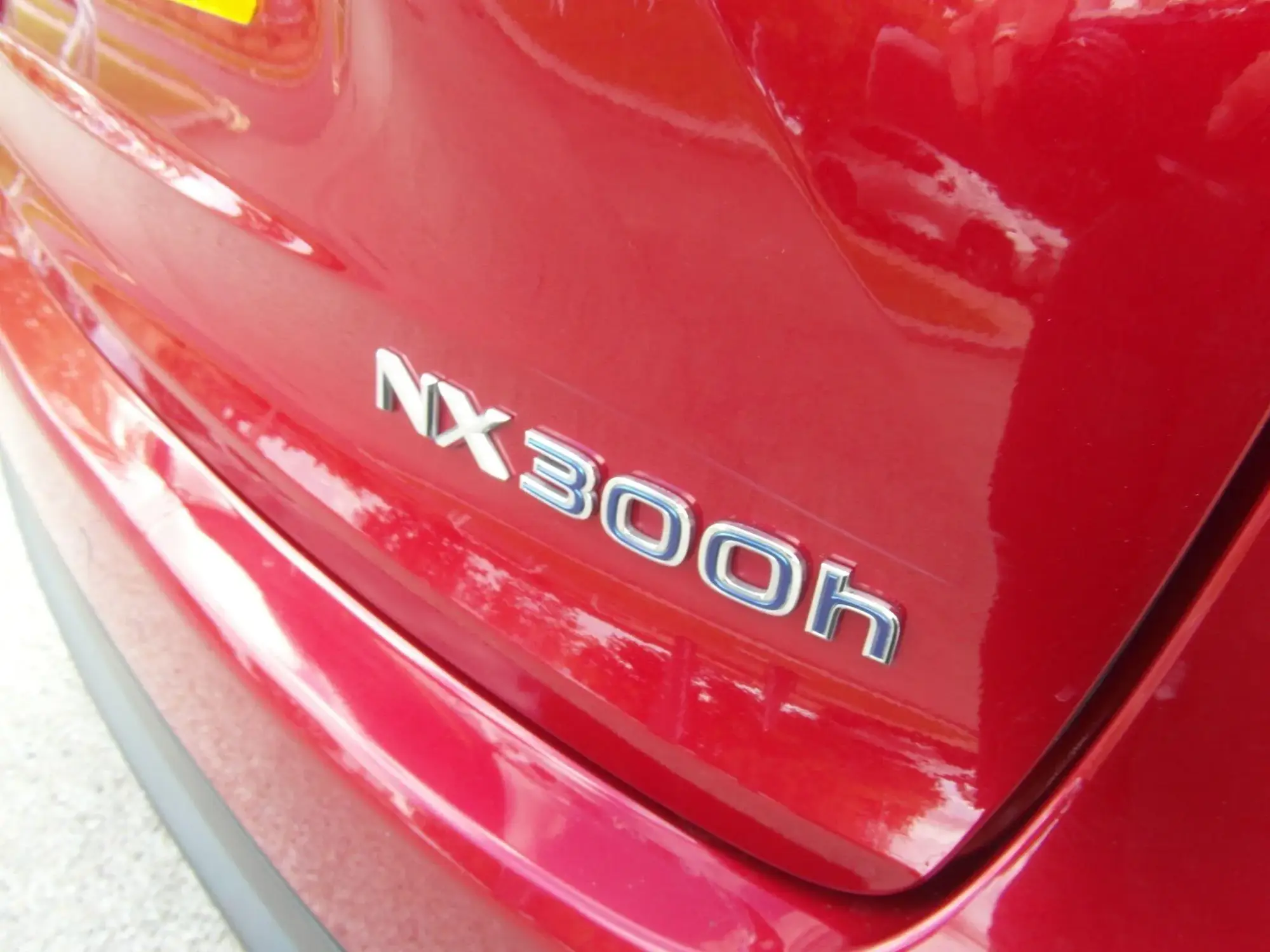 Lexus NX Self-Charging Hybrid Image 36