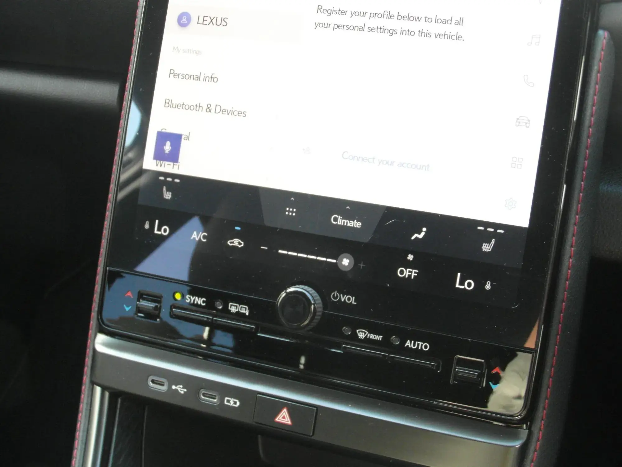 Lexus LBX Image 26
