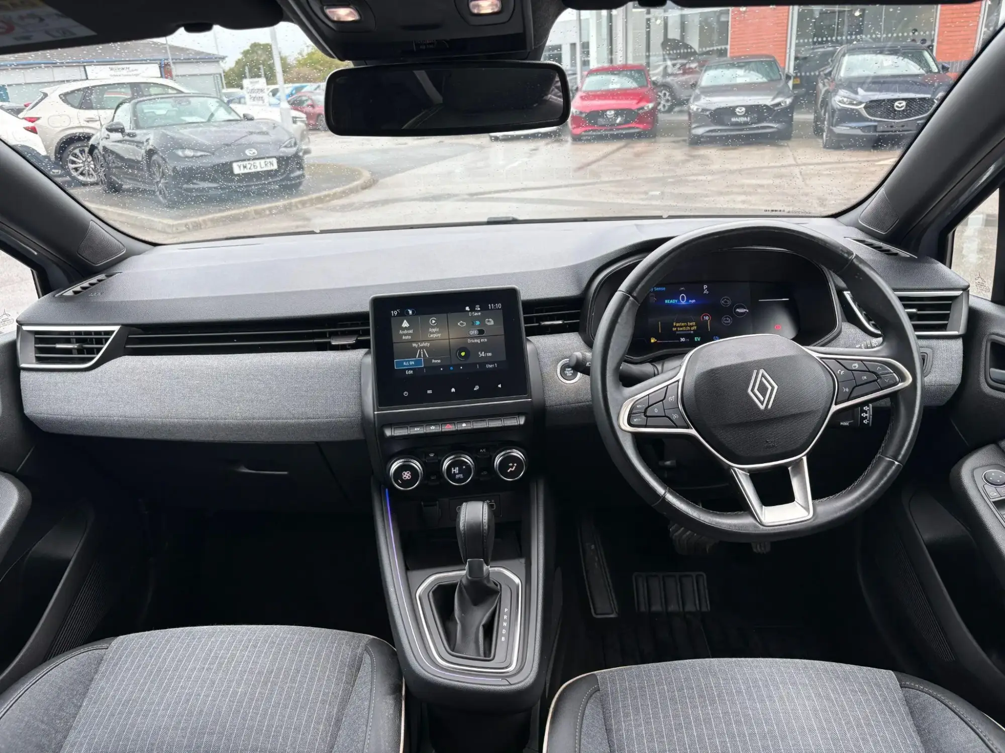 Renault Clio E-Tech Image 10 Renault Clio E-Tech Image 10