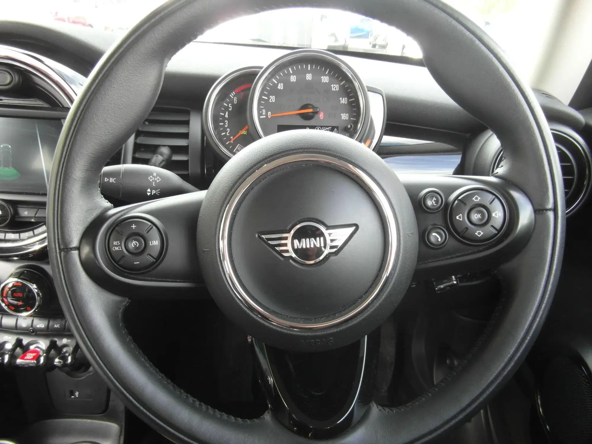 MINI Hatch Image 26 MINI Hatch Image 26