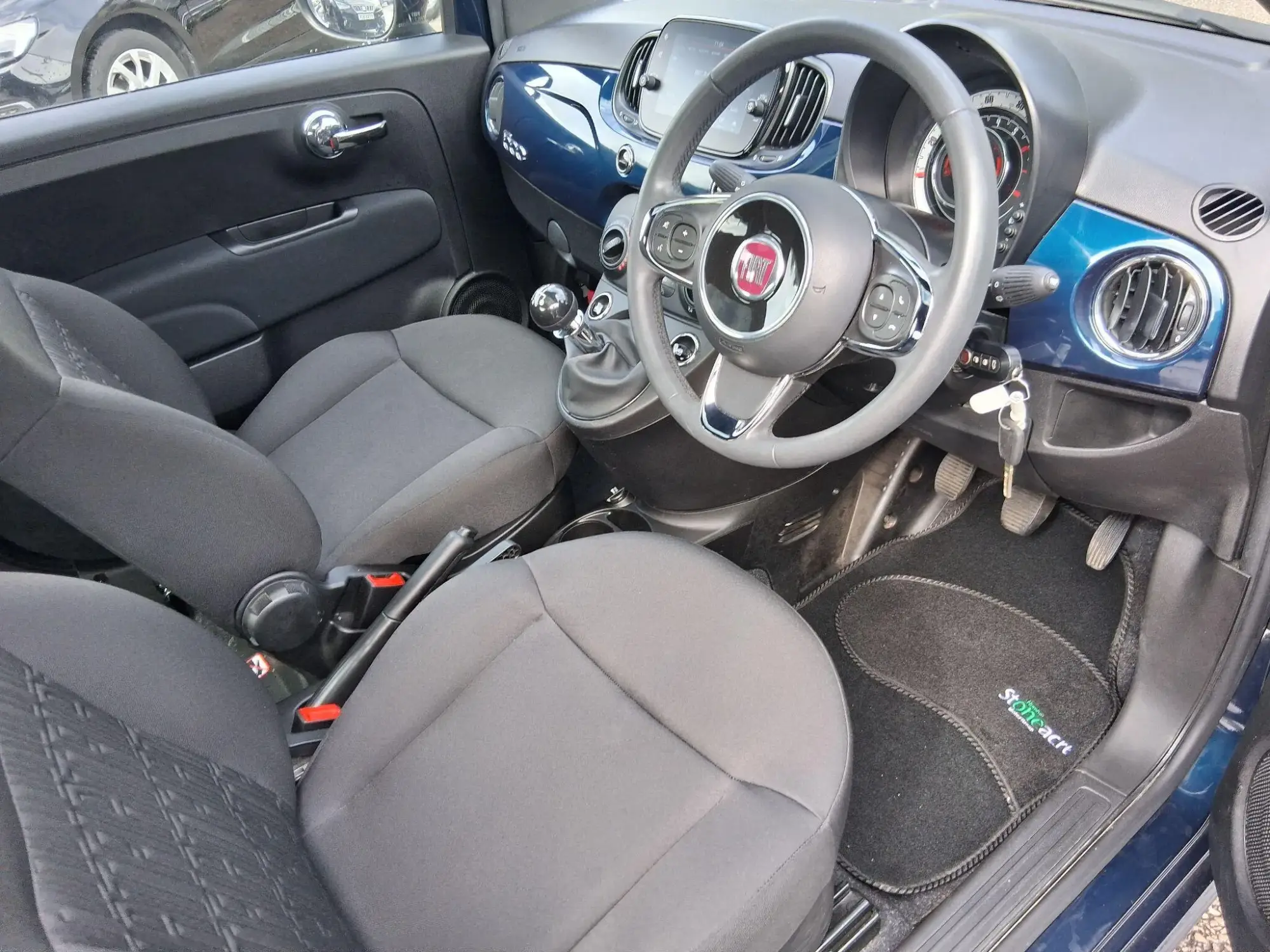 Fiat 500 Hybrid Image 12