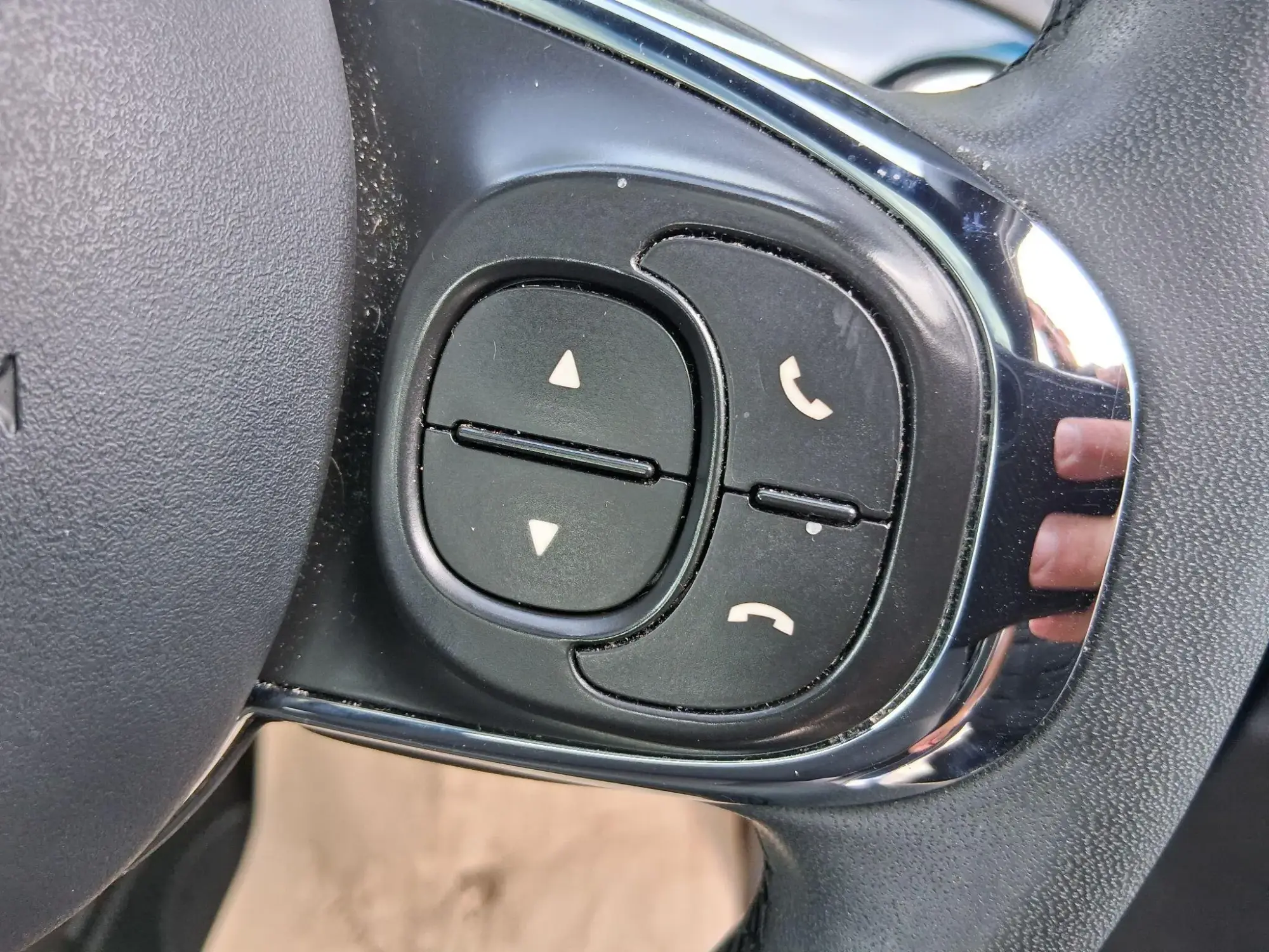 Fiat 500 Hybrid Image 16