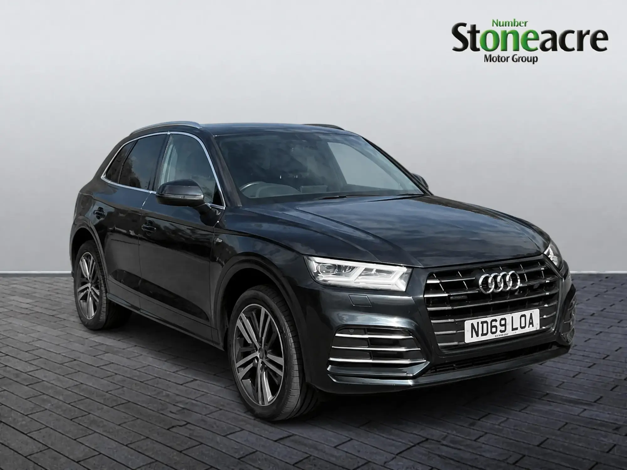 Audi Q5 2.0 TFSIe 55 S line Competition S Tronic quattro Euro 6 (s/s) 5dr 14.1kWh ND69LOA Image 1 Audi Q5 2.0 TFSIe 55 S line Competition S Tronic quattro Euro 6 (s/s) 5dr 14.1kWh ND69LOA Image 1