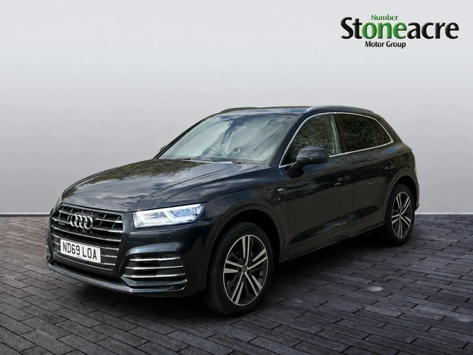 Audi Q5 2.0 TFSIe 55 S line Competition S Tronic quattro Euro 6 (s/s) 5dr 14.1kWh ND69LOA Image 3 Audi Q5 2.0 TFSIe 55 S line Competition S Tronic quattro Euro 6 (s/s) 5dr 14.1kWh ND69LOA Image 3