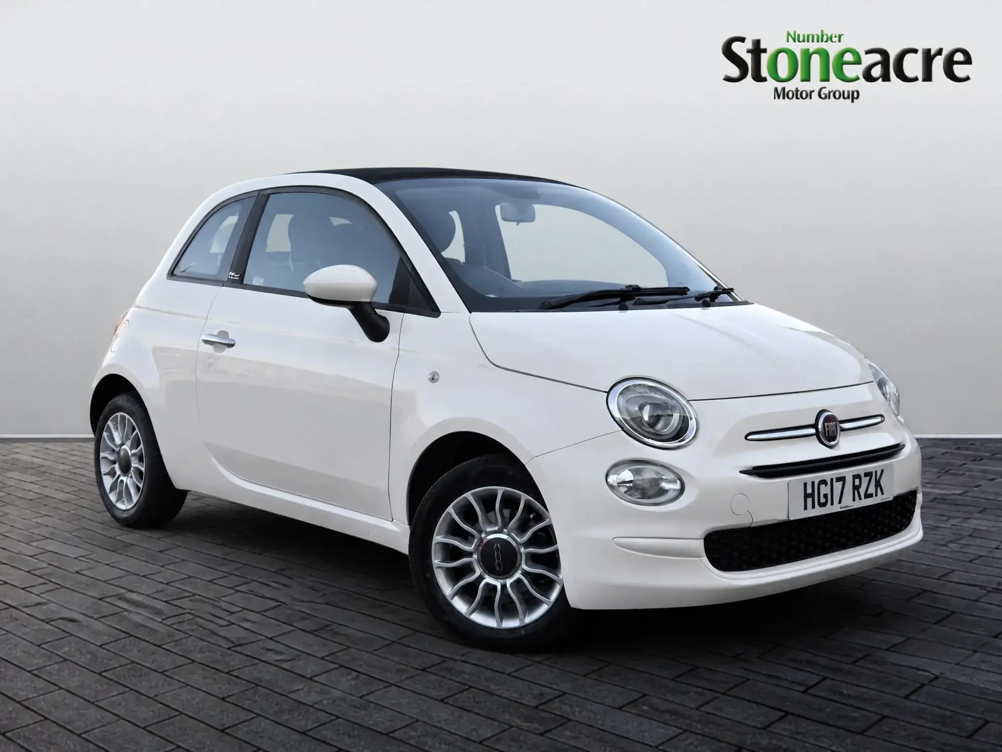 Fiat 500c 1.2 Pop Star Dualogic Euro 6 (s/s) 2dr HG17RZK Image 1