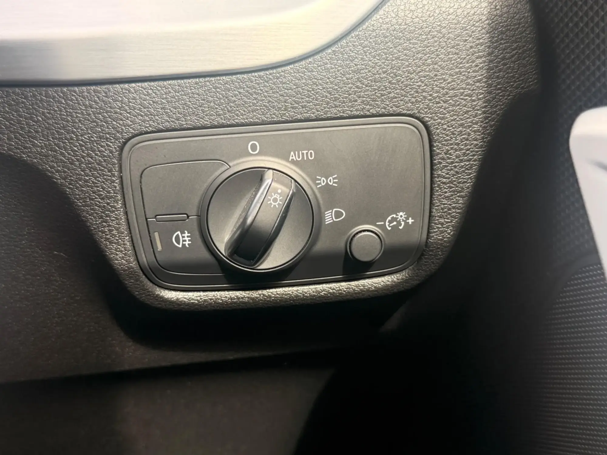 Audi Q2 Image 17 Audi Q2 Image 17