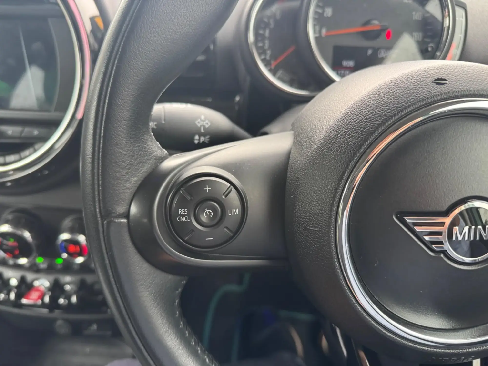 MINI Clubman Image 13 MINI Clubman Image 13