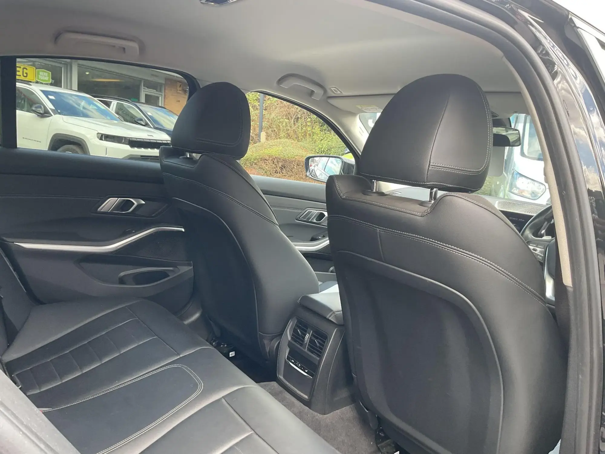 BMW 3 Series Image 15 BMW 3 Series Image 15
