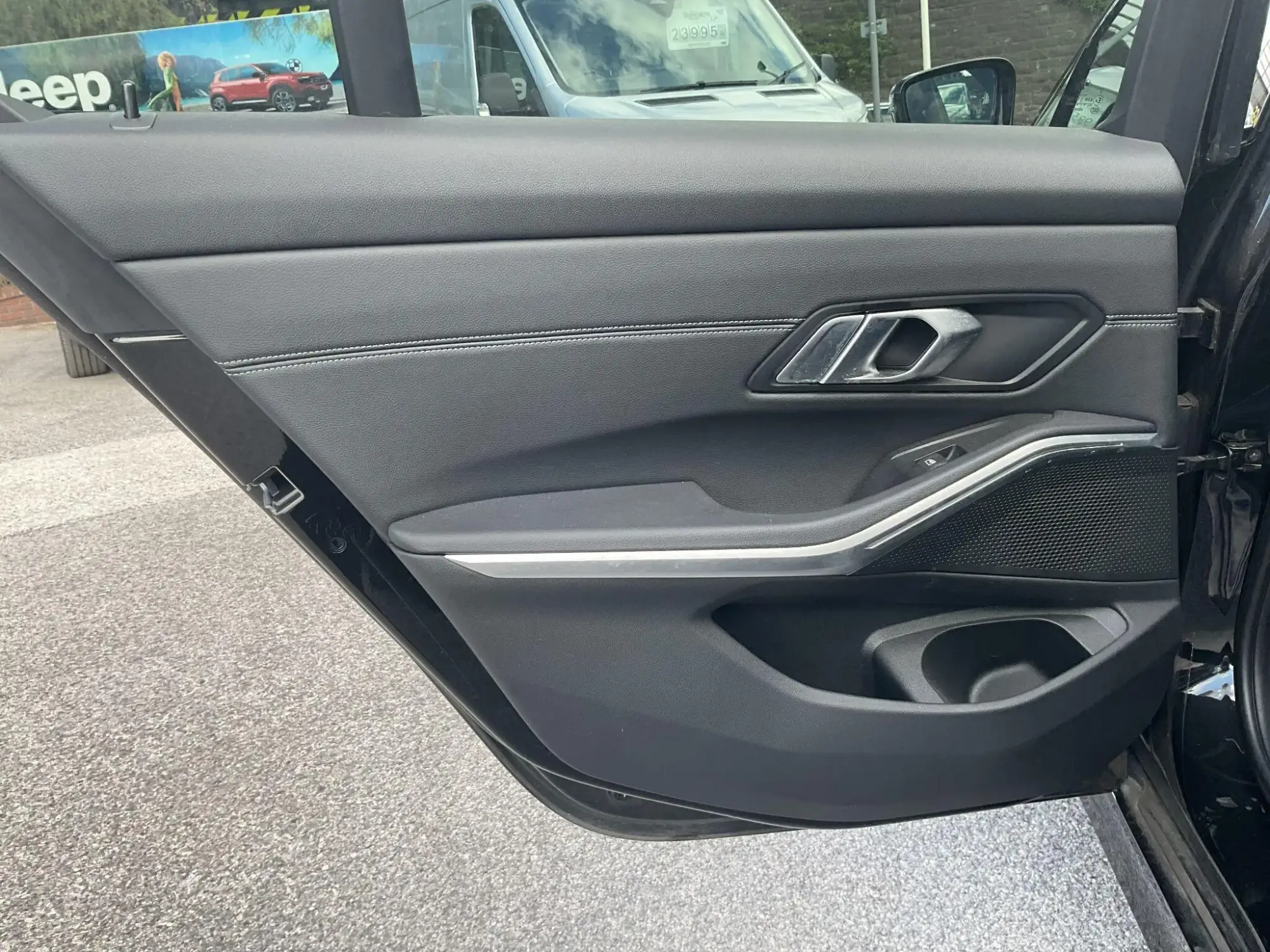BMW 3 Series Image 34 BMW 3 Series Image 34