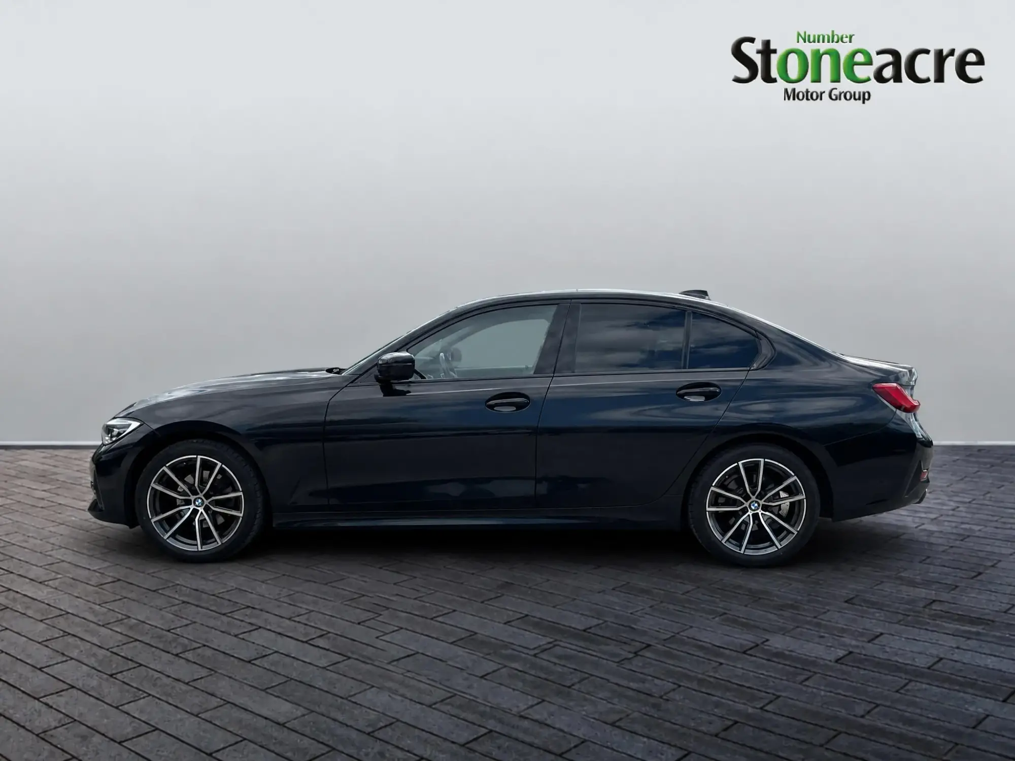 BMW 3 Series Image 6 BMW 3 Series Image 6