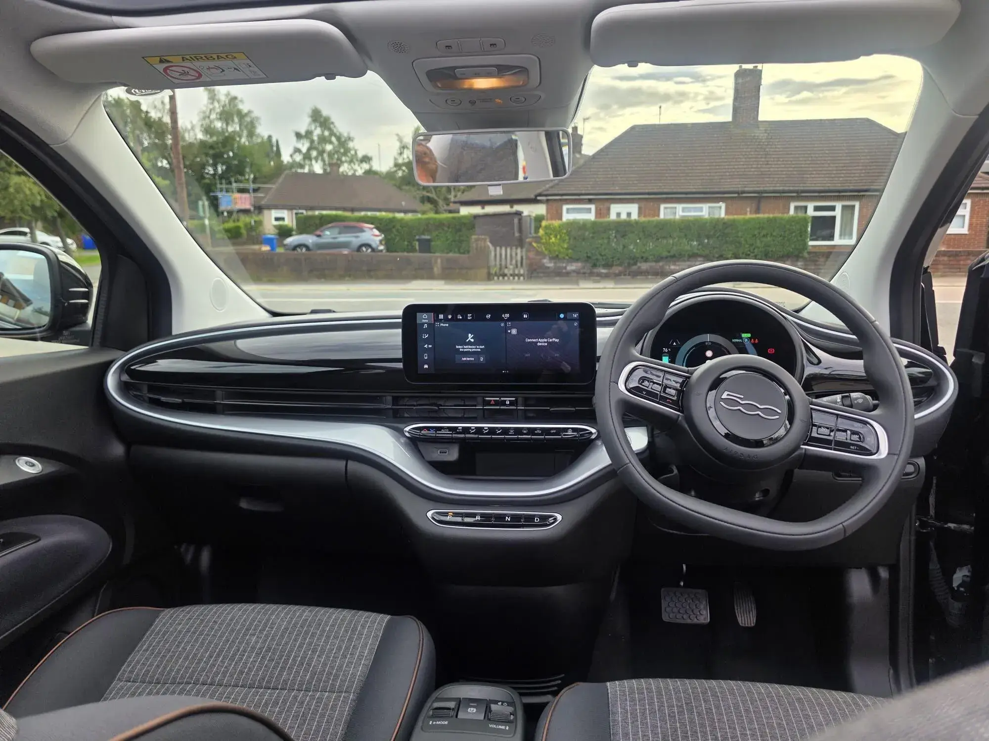 Fiat 500e C Image 14