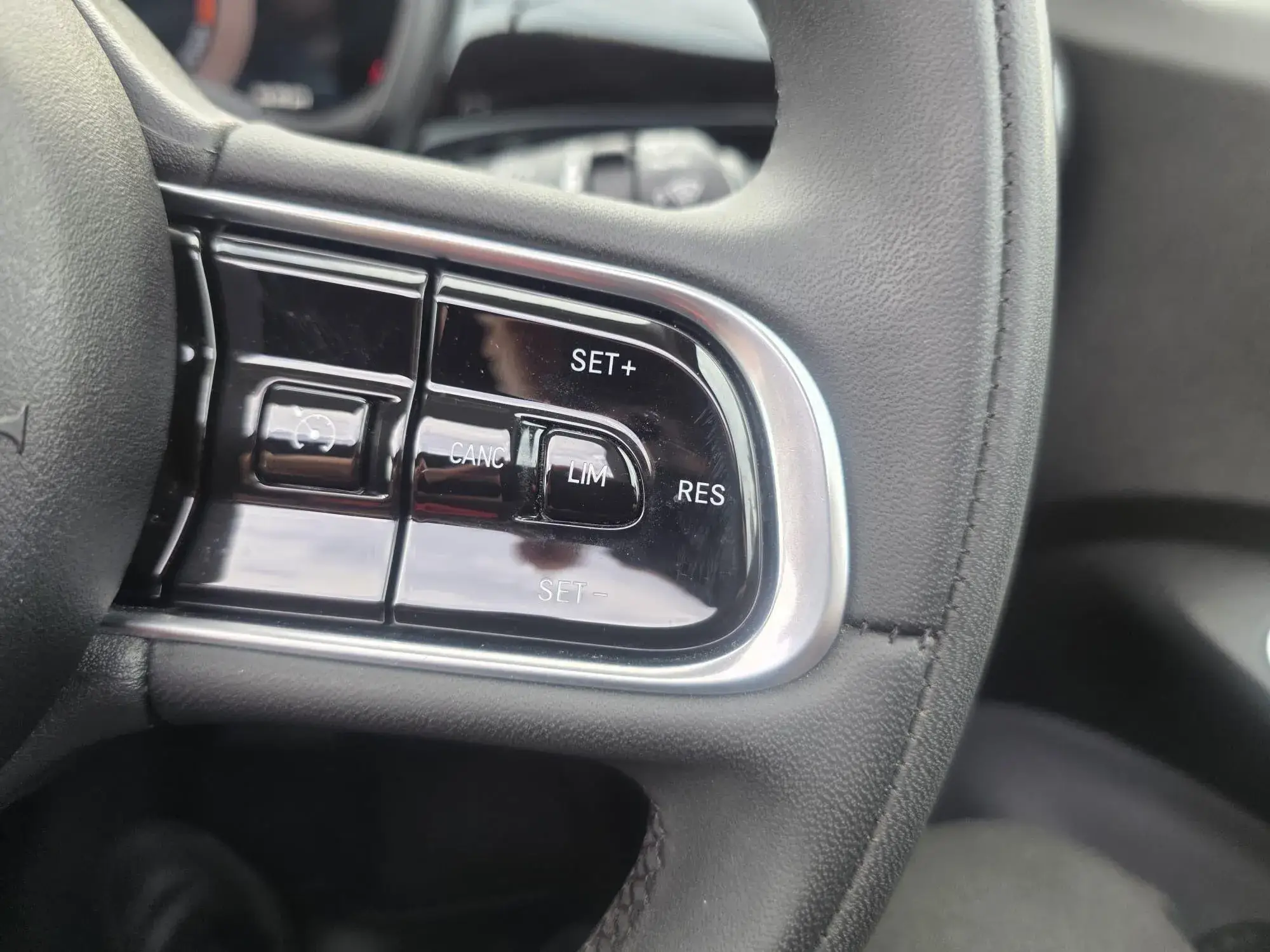 Fiat 500e C Image 21