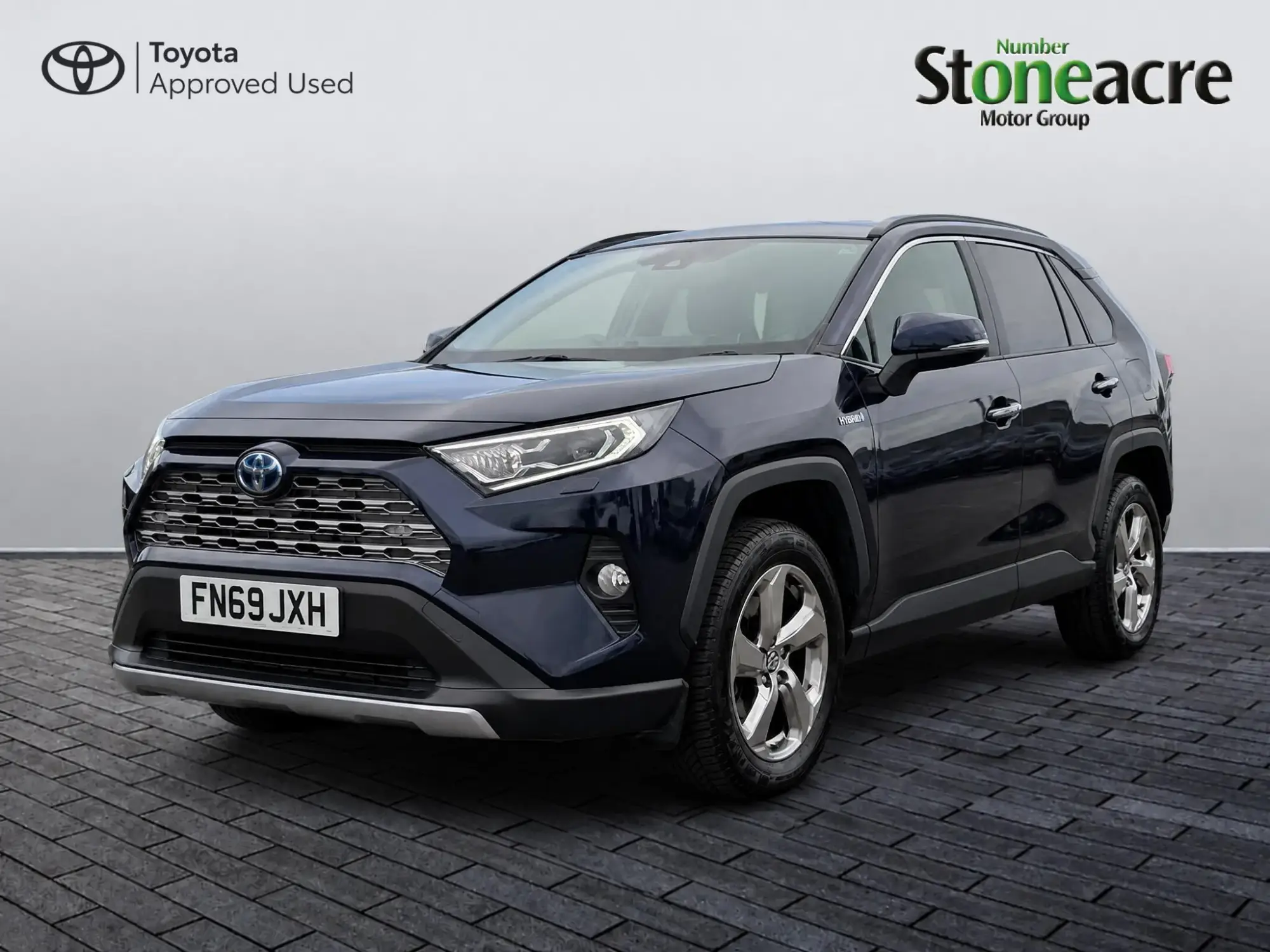 Toyota RAV4 2.5 VVT-i Hybrid Excel 5dr CVT FN69JXH Image 3 Toyota RAV4 2.5 VVT-i Hybrid Excel 5dr CVT FN69JXH Image 3