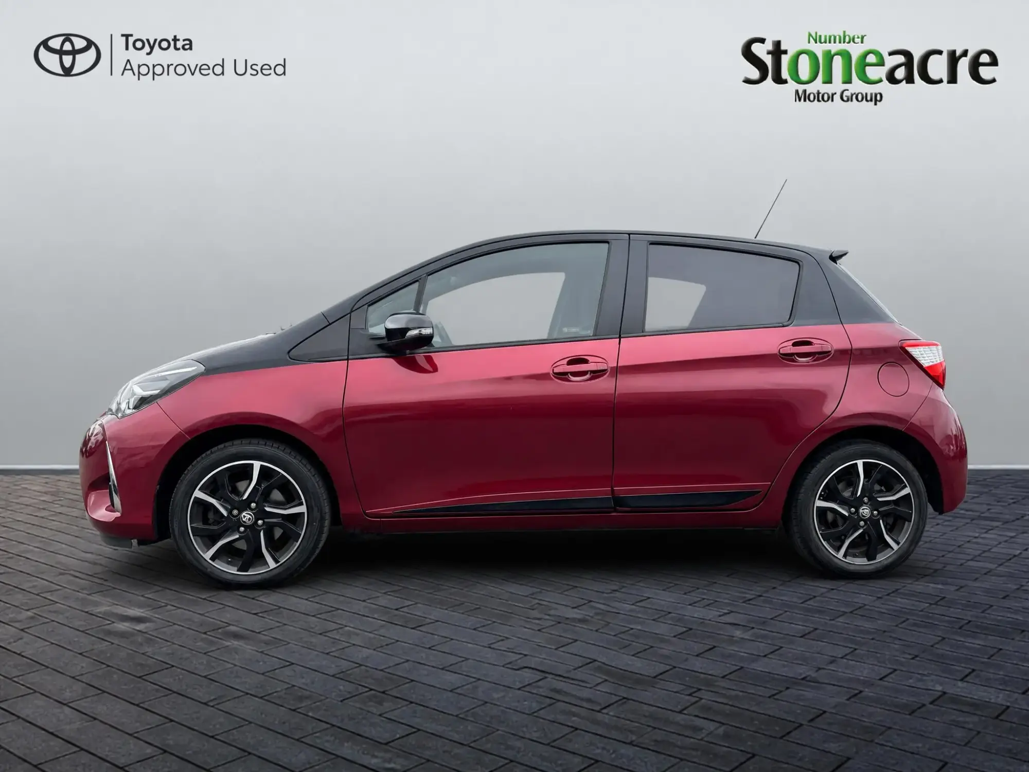 Toyota Yaris Image 6