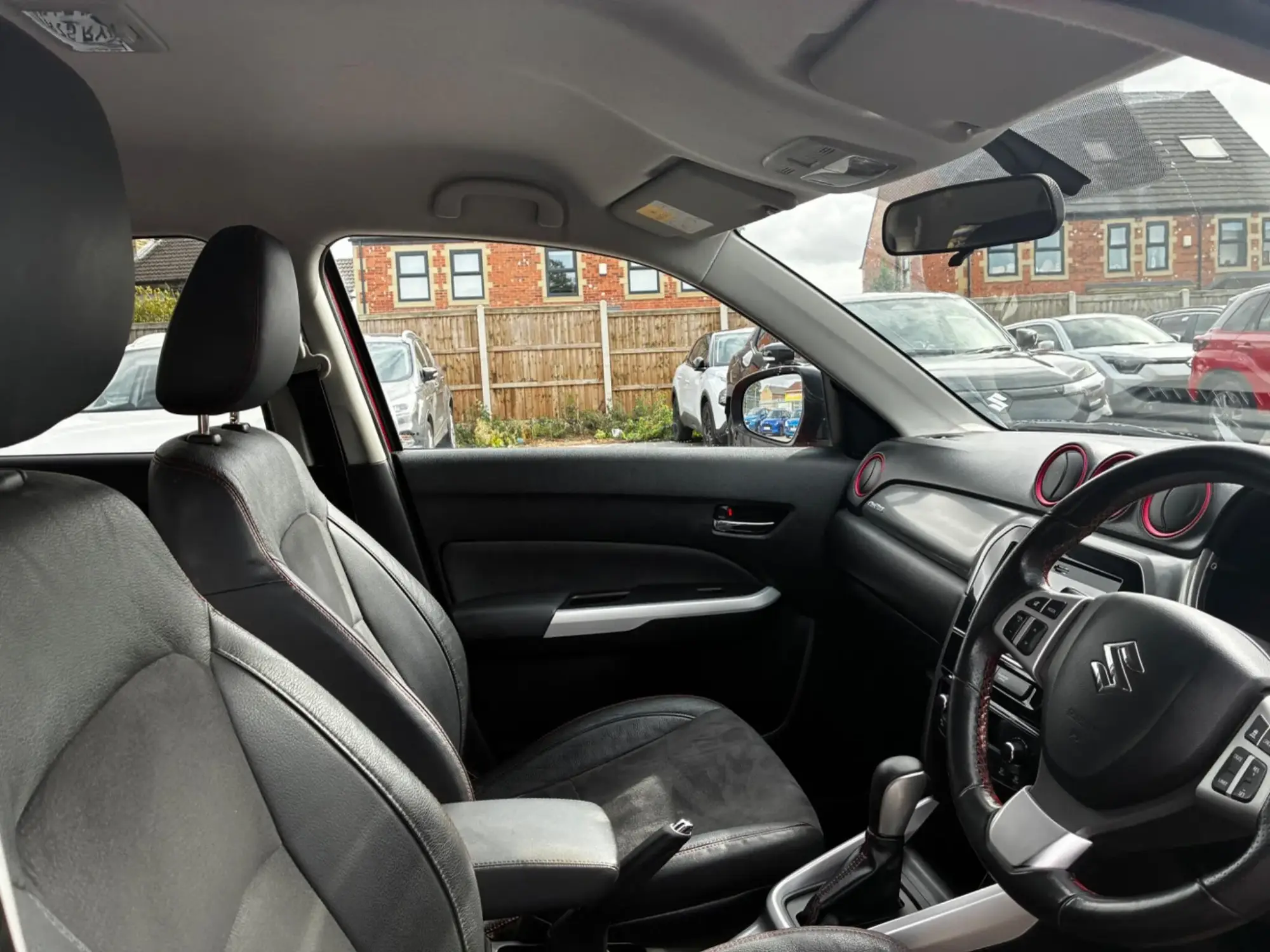 Suzuki Vitara Image 26