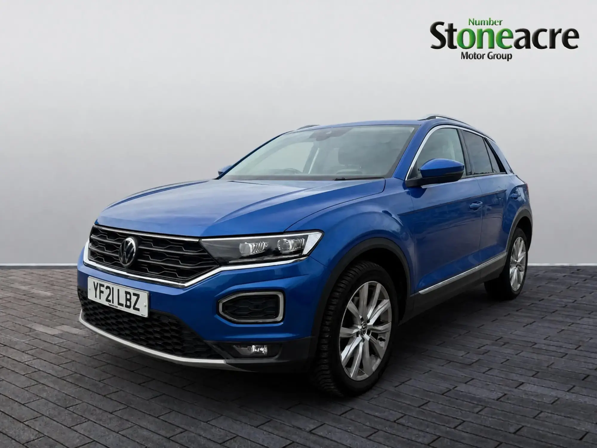 Volkswagen T-Roc 2.0 TSI 4MOTION SEL 5dr DSG YF21LBZ Image 3 Volkswagen T-Roc 2.0 TSI 4MOTION SEL 5dr DSG YF21LBZ Image 3