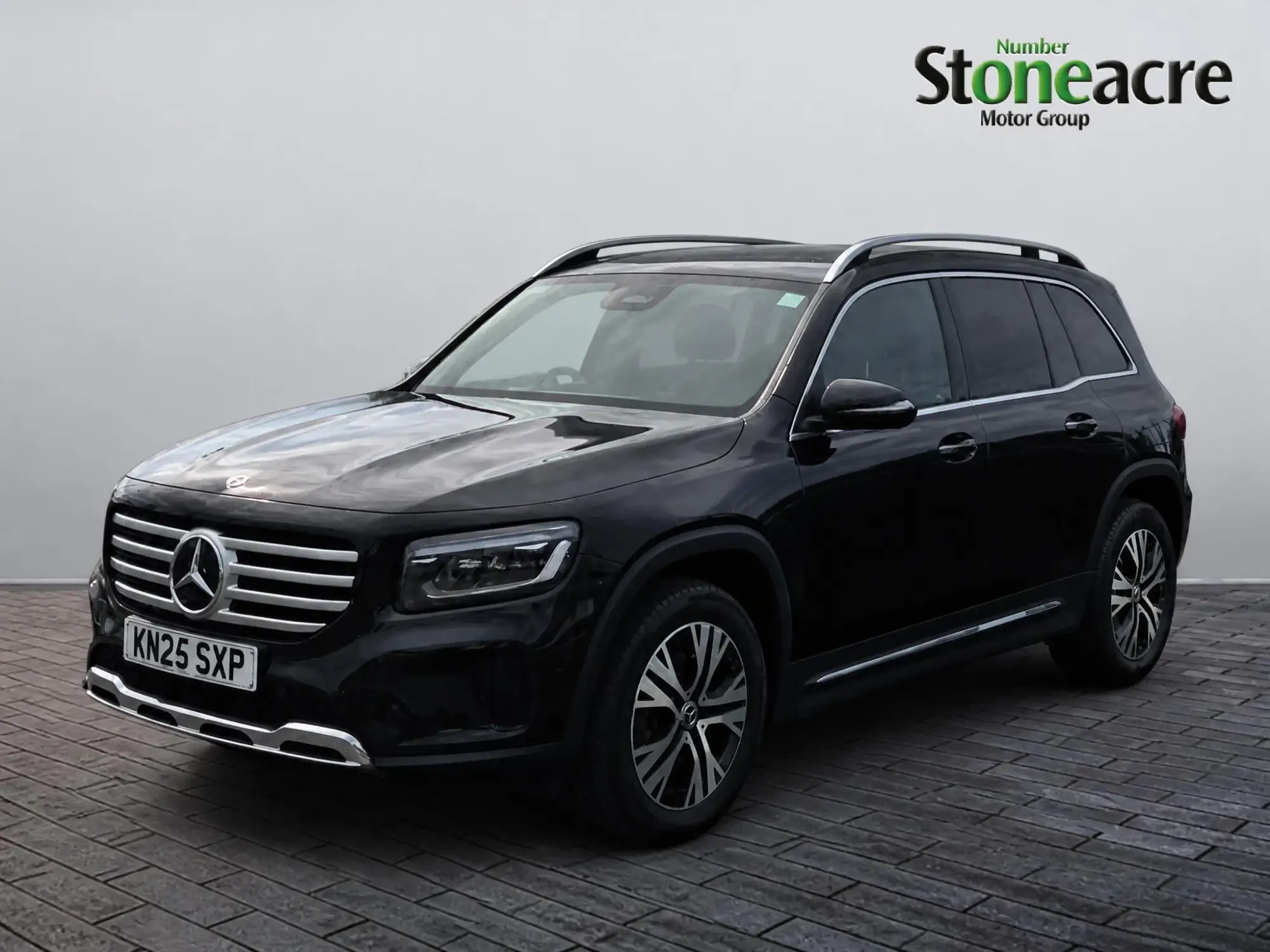 Mercedes-Benz GLB 1.3 GLB200h MHEV Sport (Executive) 7G-DCT Euro 6 (s/s) 5dr KN25SXP Image 3 Mercedes-Benz GLB 1.3 GLB200h MHEV Sport (Executive) 7G-DCT Euro 6 (s/s) 5dr KN25SXP Image 3