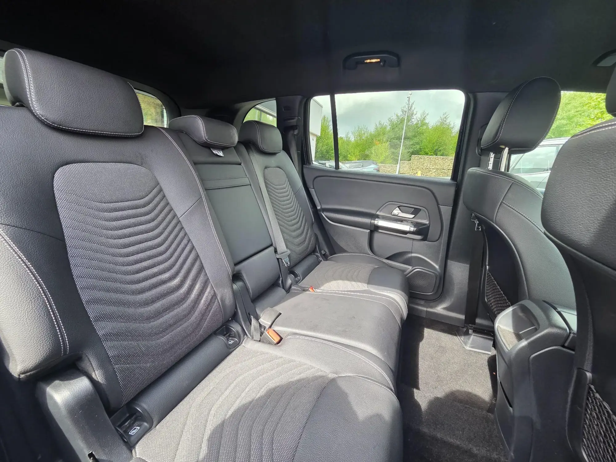 Mercedes-Benz GLB Image 18 Mercedes-Benz GLB Image 18