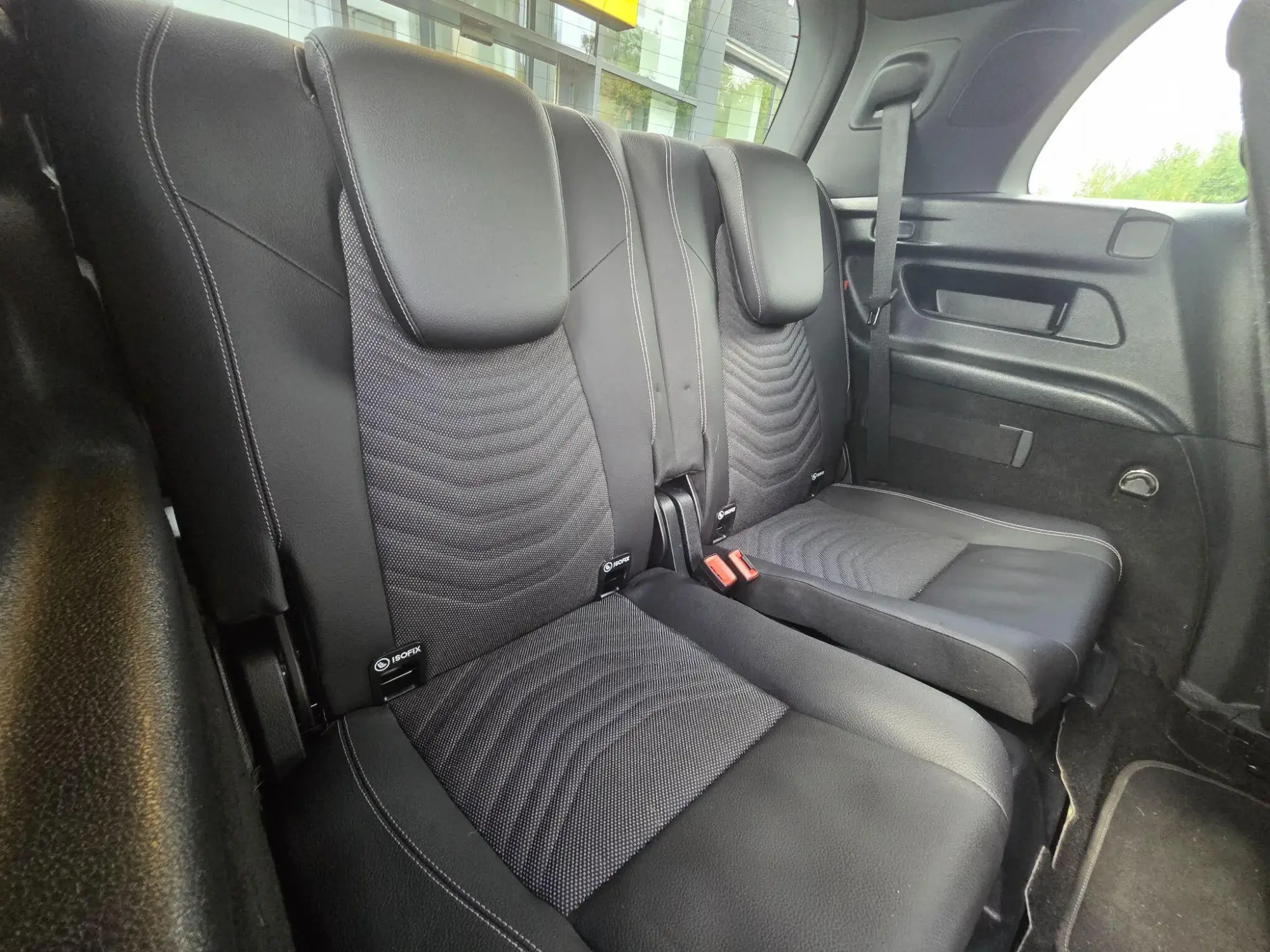 Mercedes-Benz GLB Image 19 Mercedes-Benz GLB Image 19