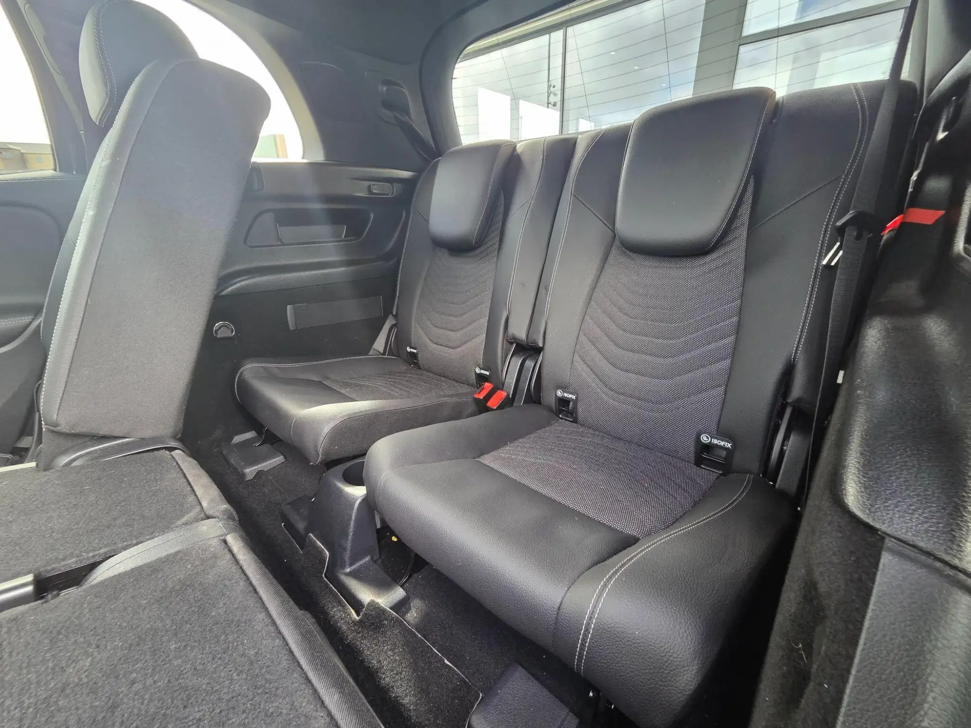 Mercedes-Benz GLB Image 20 Mercedes-Benz GLB Image 20
