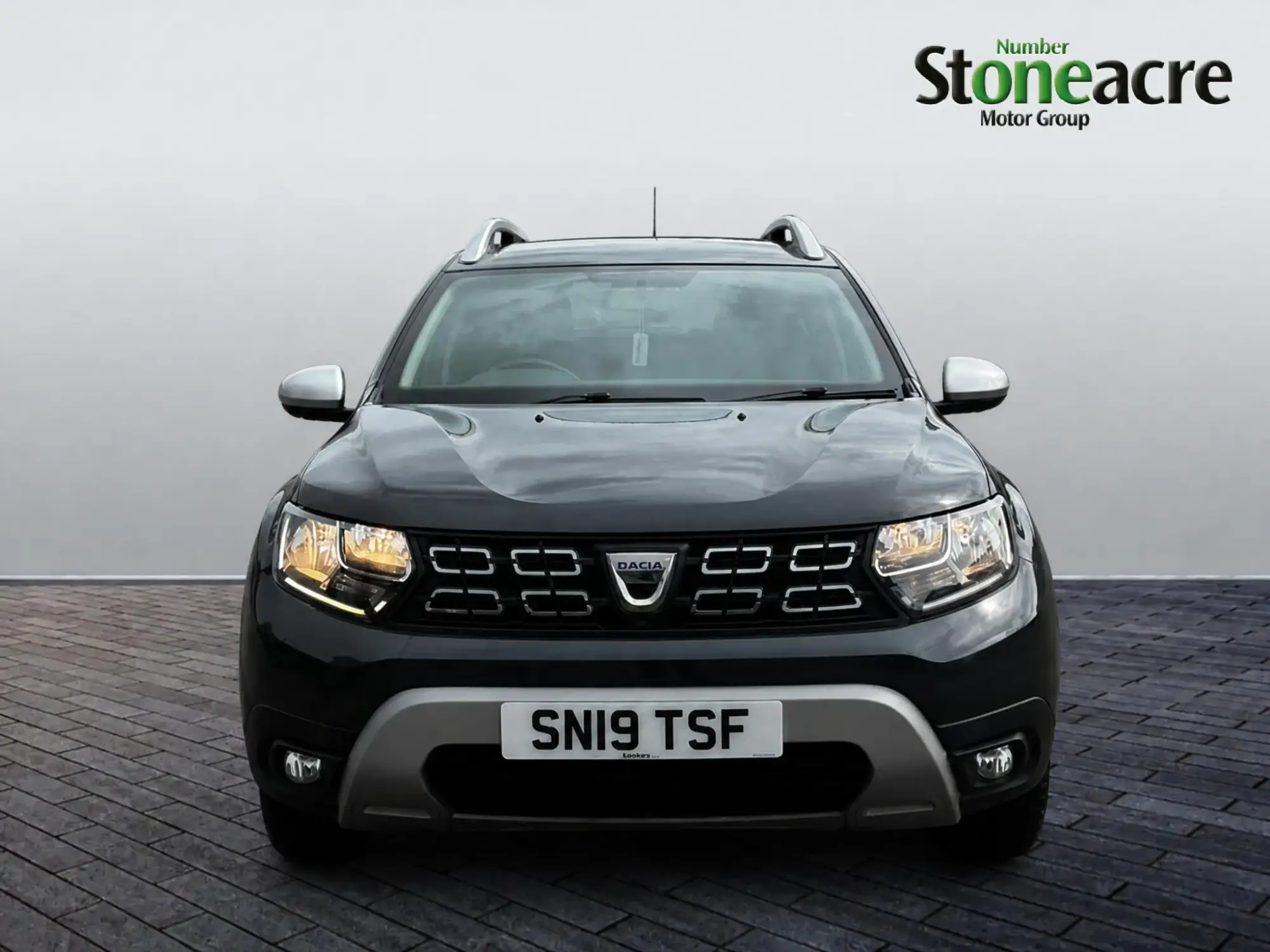 Dacia Duster 1.6 SCe Prestige 5dr SN19TSF Image 2