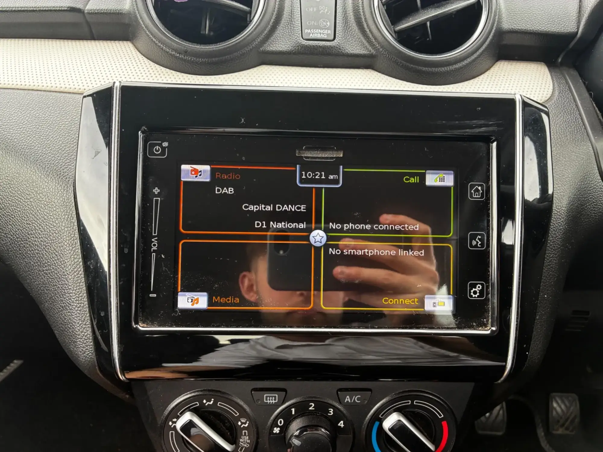 Suzuki Swift Image 17 Suzuki Swift Image 17
