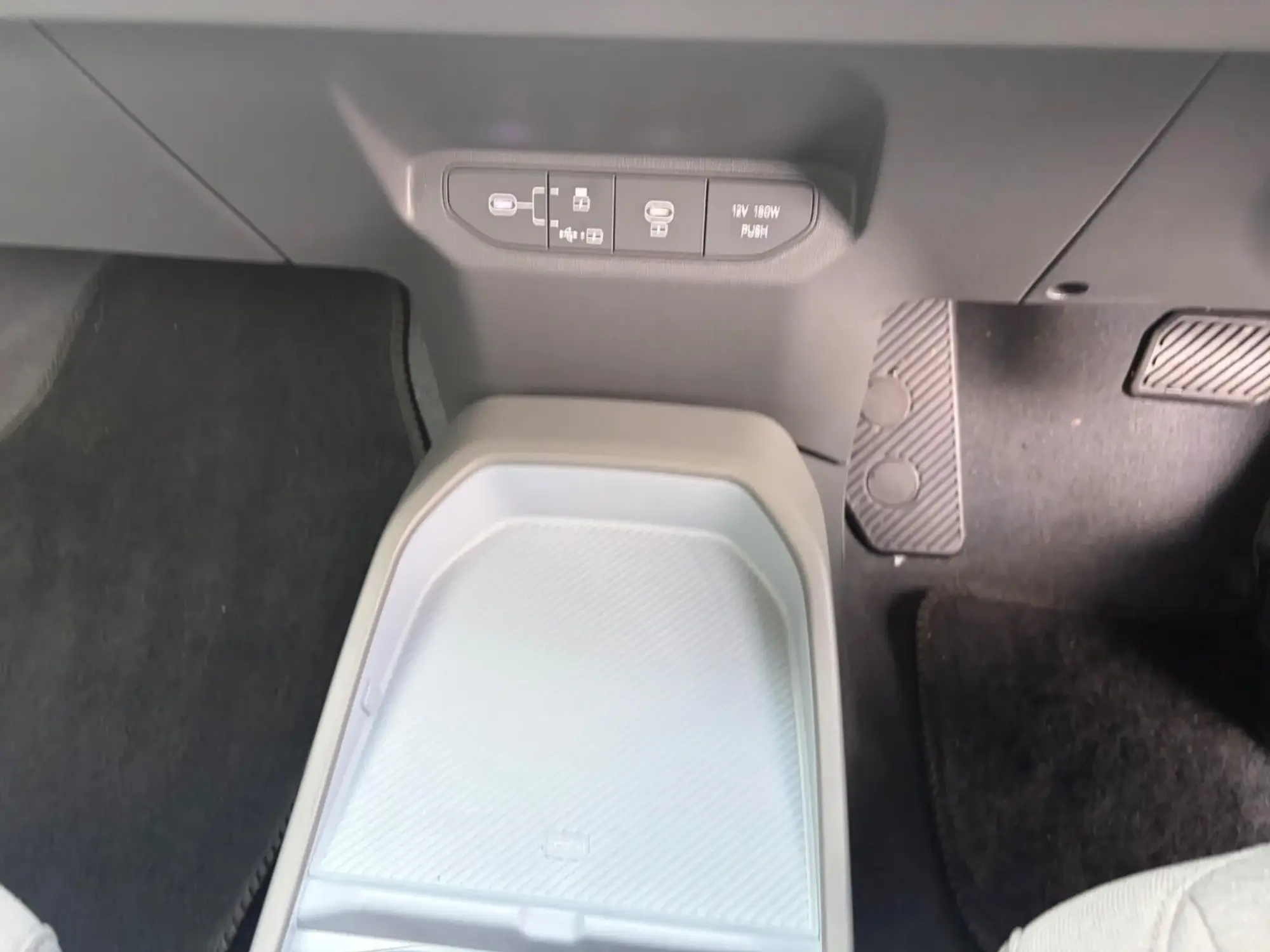 Kia EV3 Image 14 Kia EV3 Image 14
