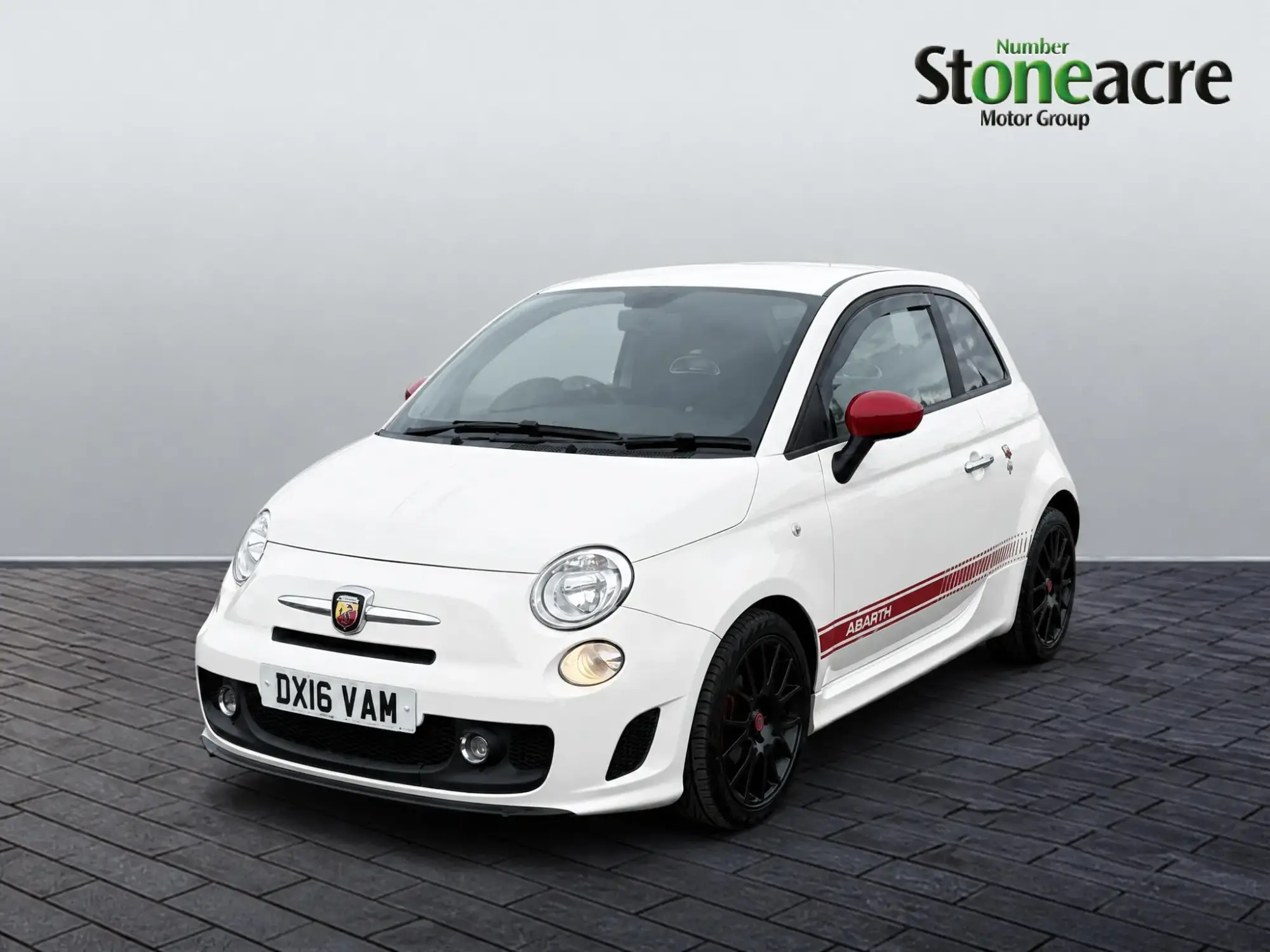 Abarth 595 Image 7