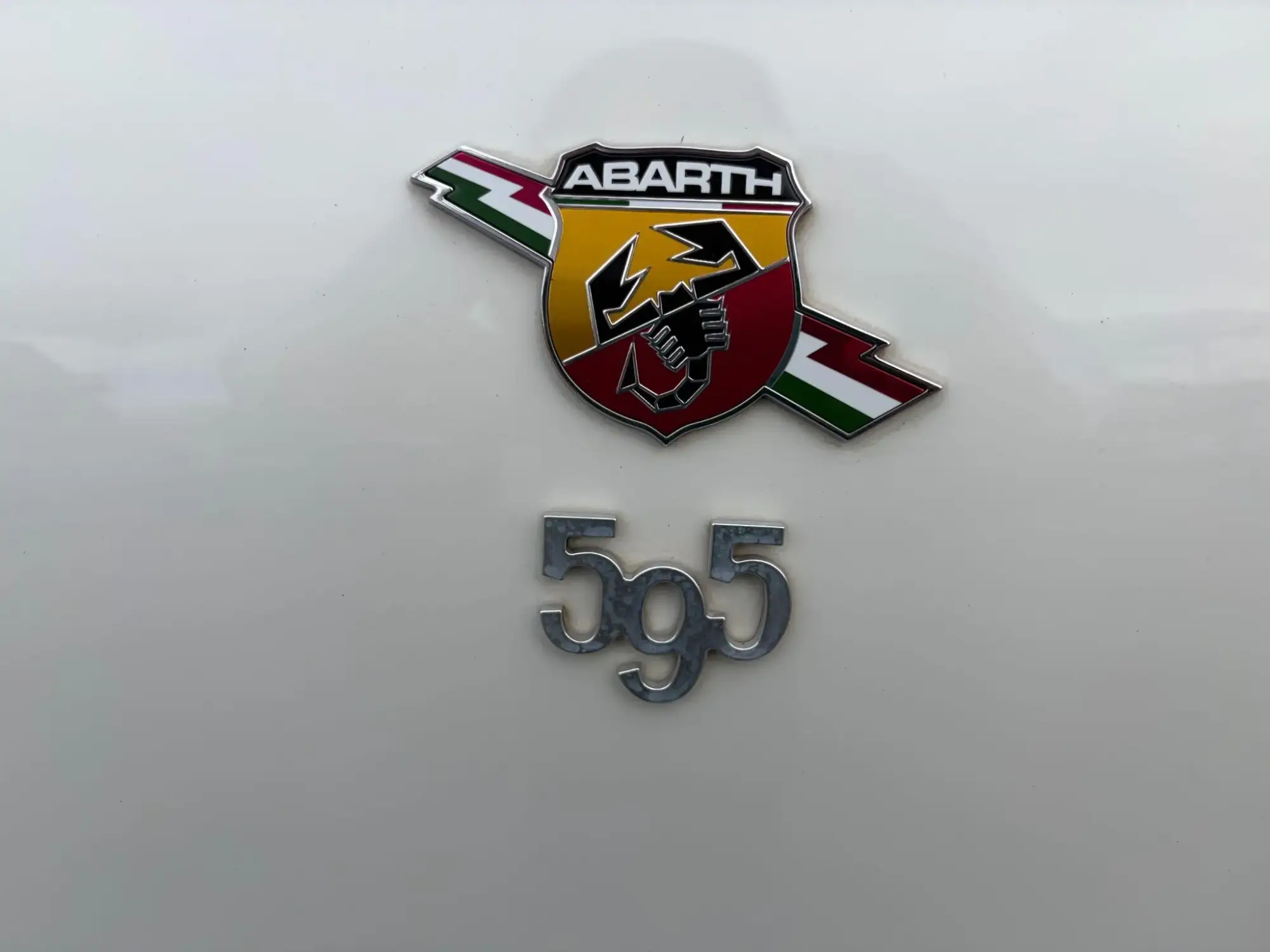 Abarth 595 Image 21