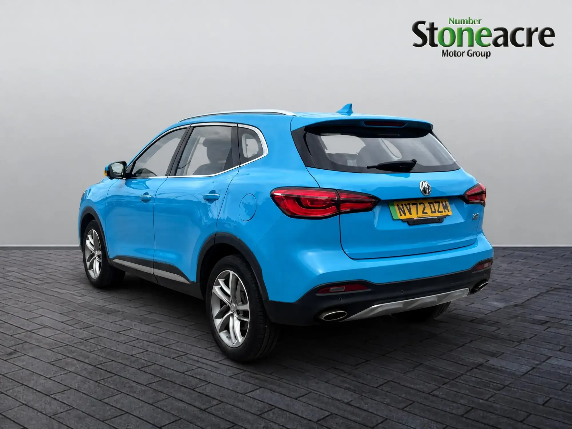MG HS Plug-in Hybrid Image 3 MG HS Plug-in Hybrid Image 3
