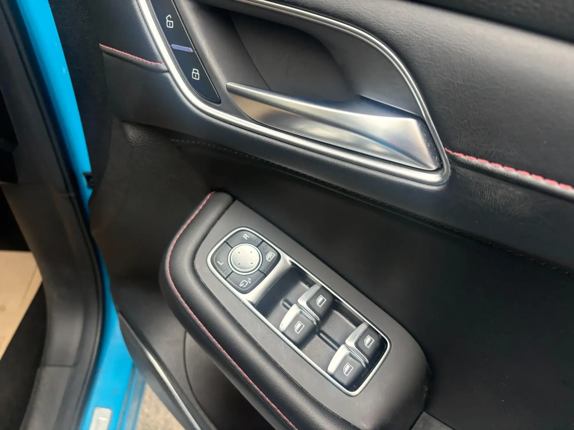 MG HS Plug-in Hybrid Image 25 MG HS Plug-in Hybrid Image 25