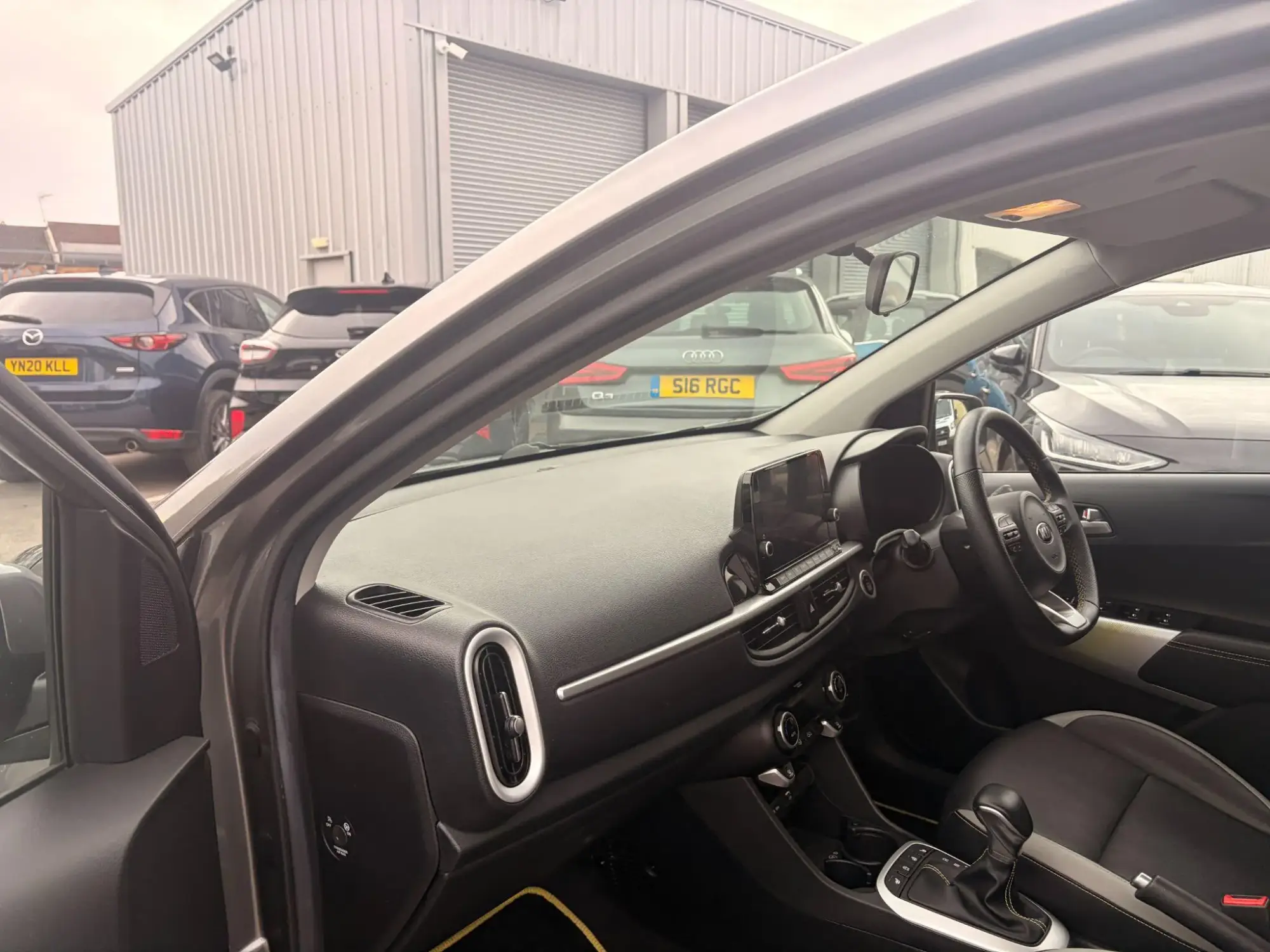 Kia Picanto Image 10