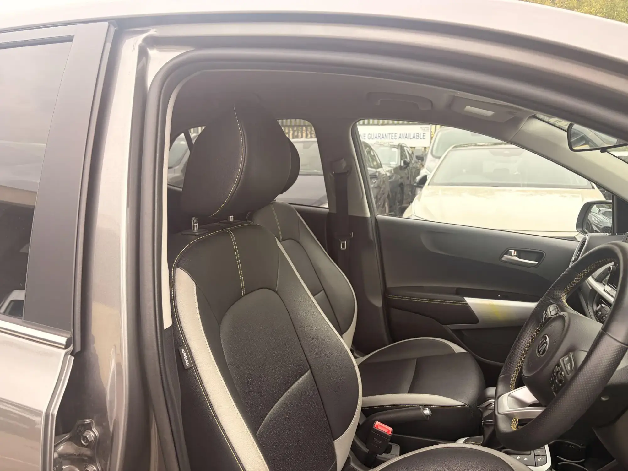 Kia Picanto Image 14