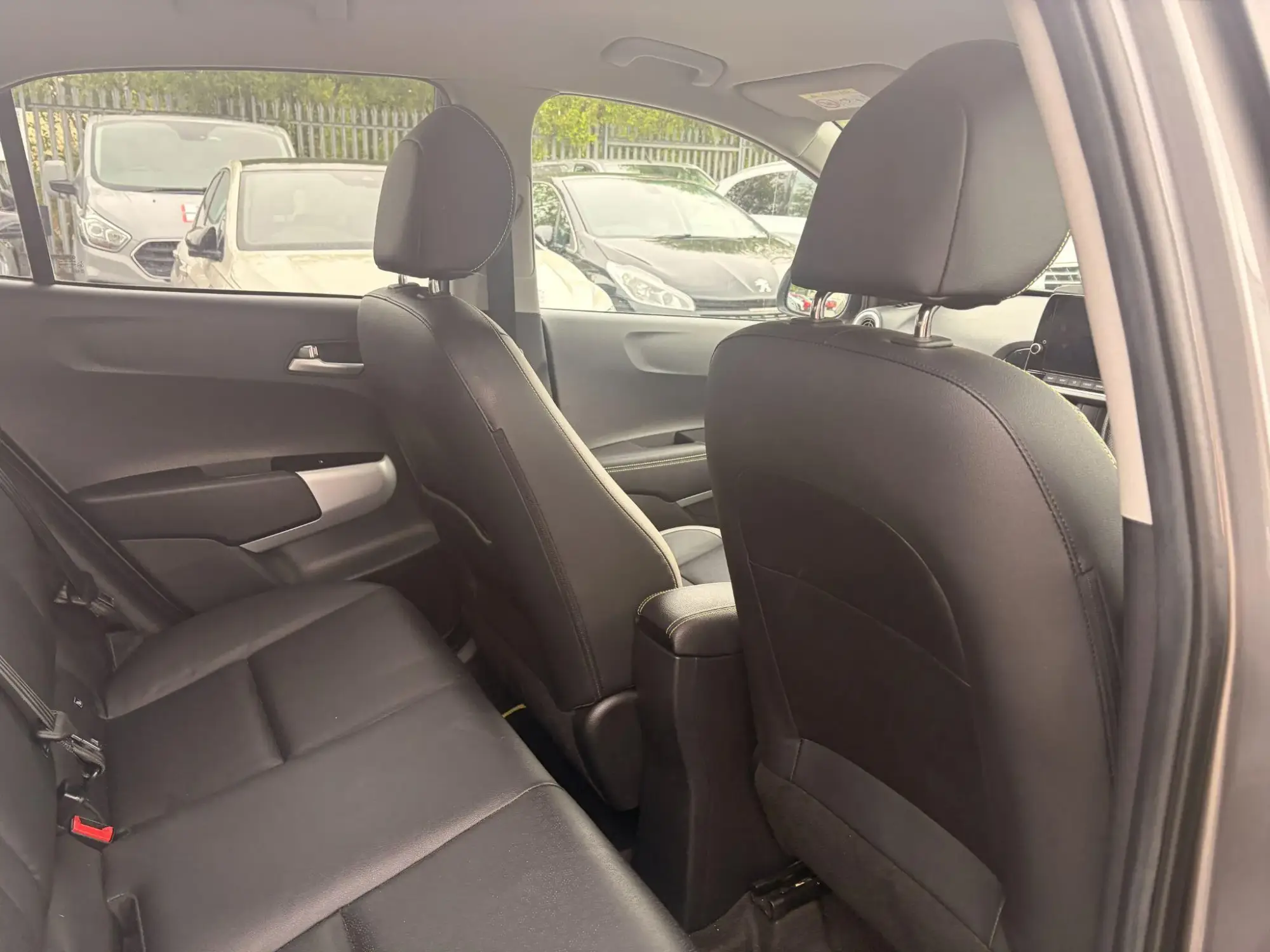Kia Picanto Image 16