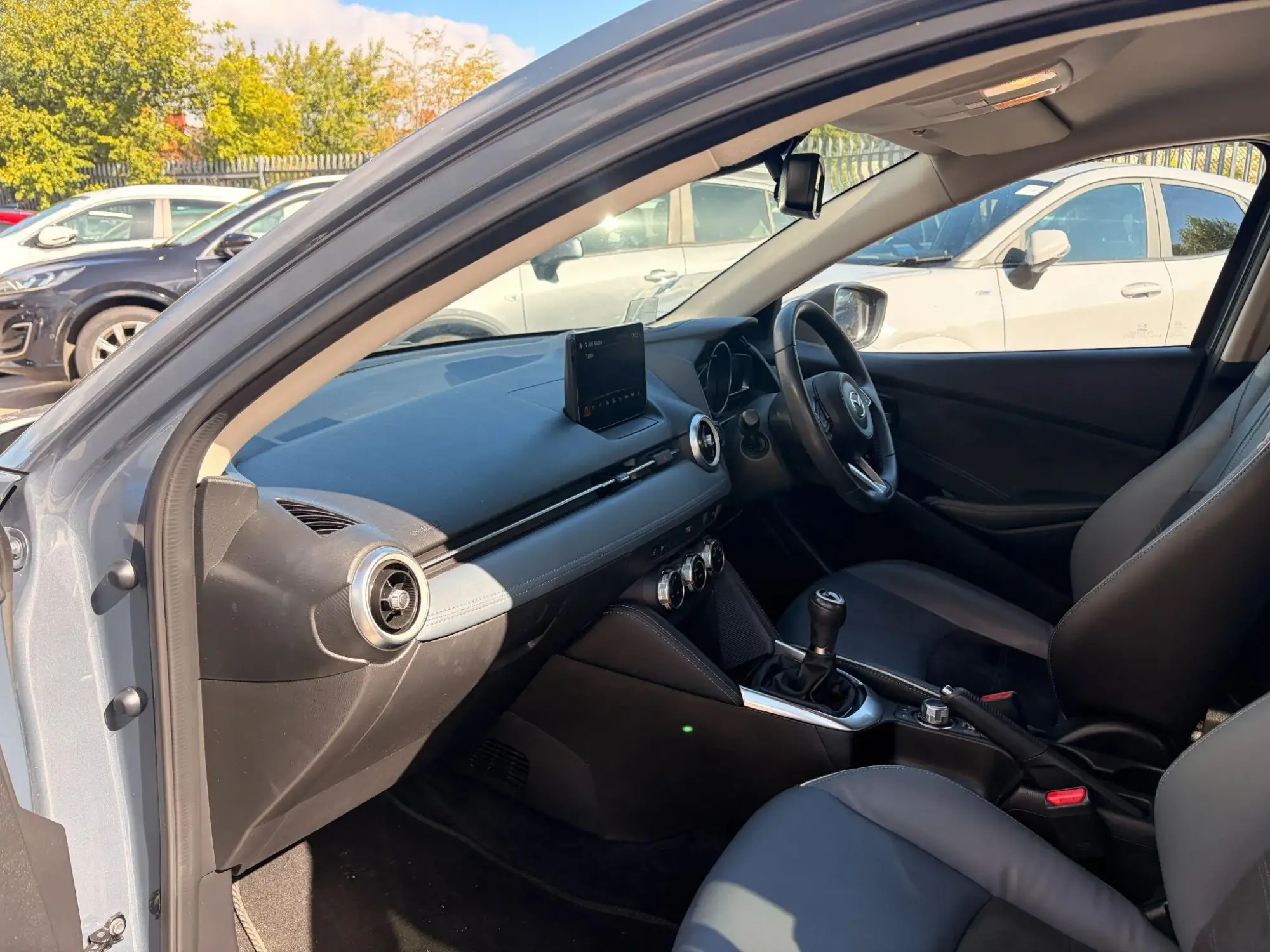 Mazda2 Image 38