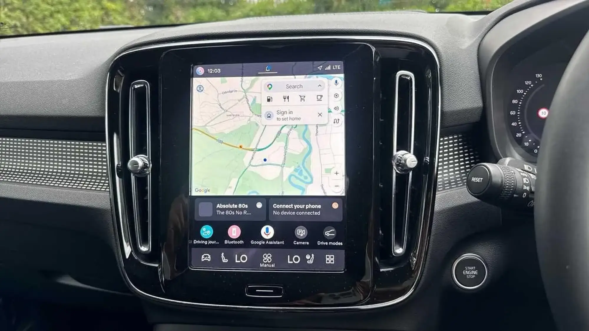 Volvo XC40 Image 16