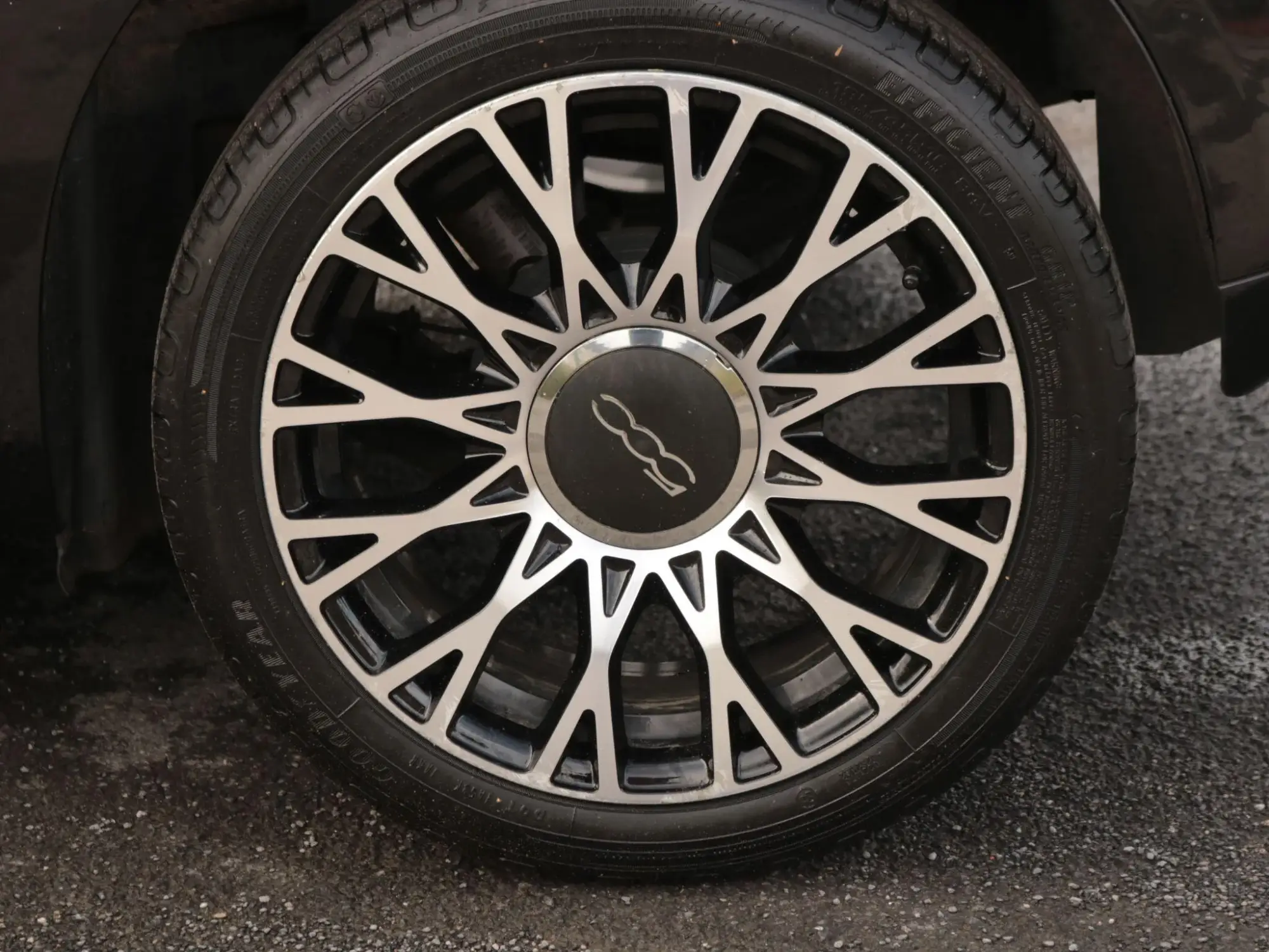 Fiat 500 Image 11