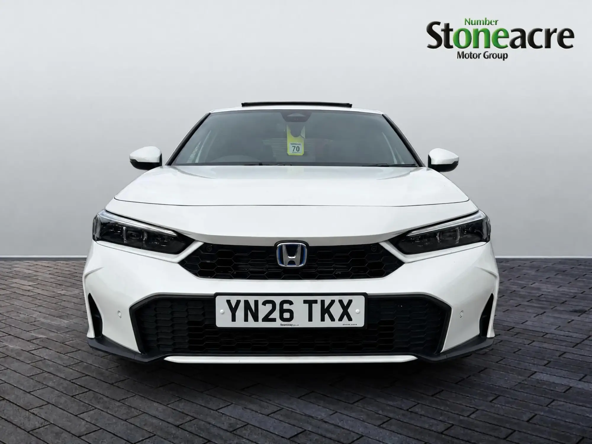 Honda Civic 2.0 h i-MMD Advance eCVT Euro 6 (s/s) 5dr YN26TKX Image 3 Honda Civic 2.0 h i-MMD Advance eCVT Euro 6 (s/s) 5dr YN26TKX Image 3
