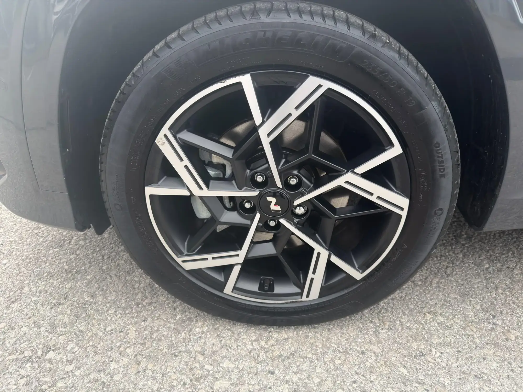 Hyundai TUCSON Image 11 Hyundai TUCSON Image 11