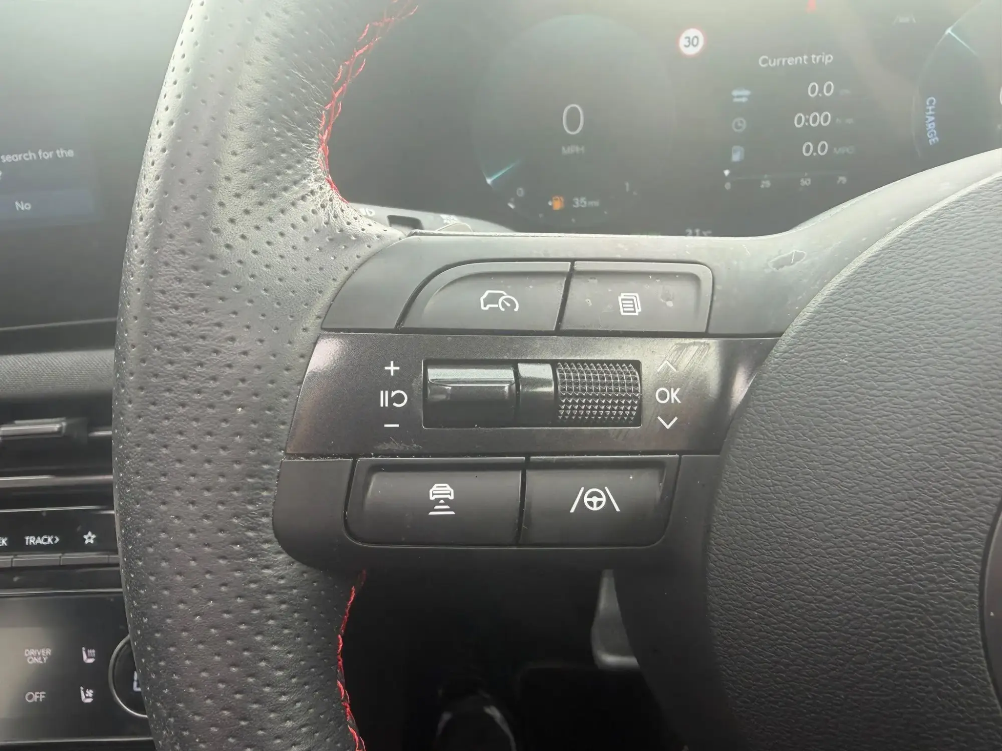 Hyundai TUCSON Image 15 Hyundai TUCSON Image 15
