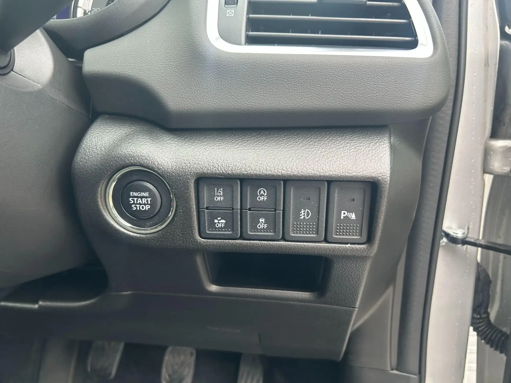 Suzuki S-Cross Image 16 Suzuki S-Cross Image 16