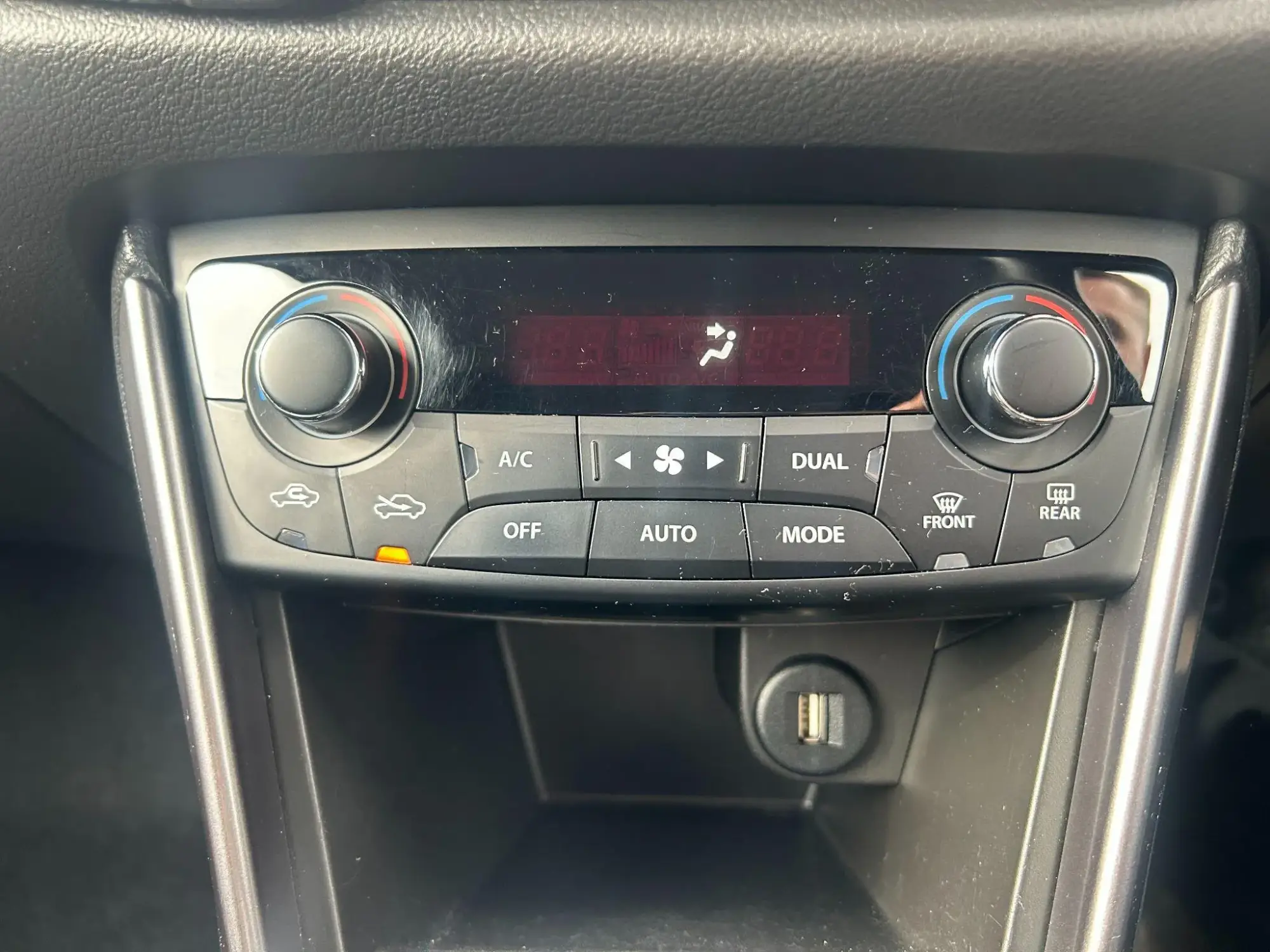 Suzuki S-Cross Image 20 Suzuki S-Cross Image 20