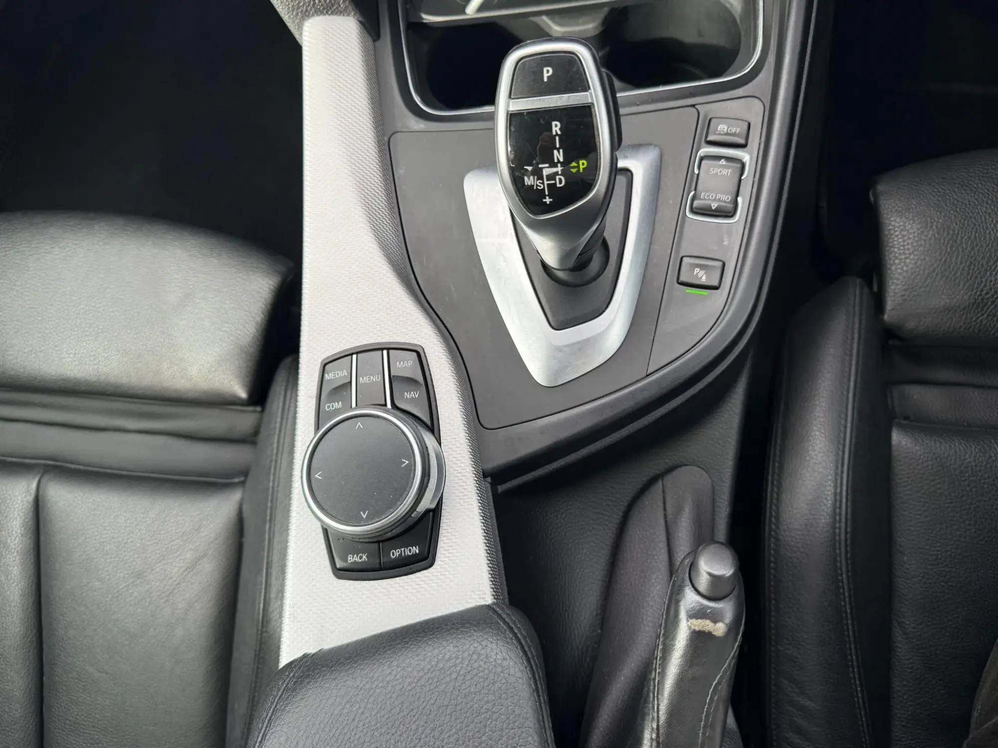 BMW 4 Series Image 9