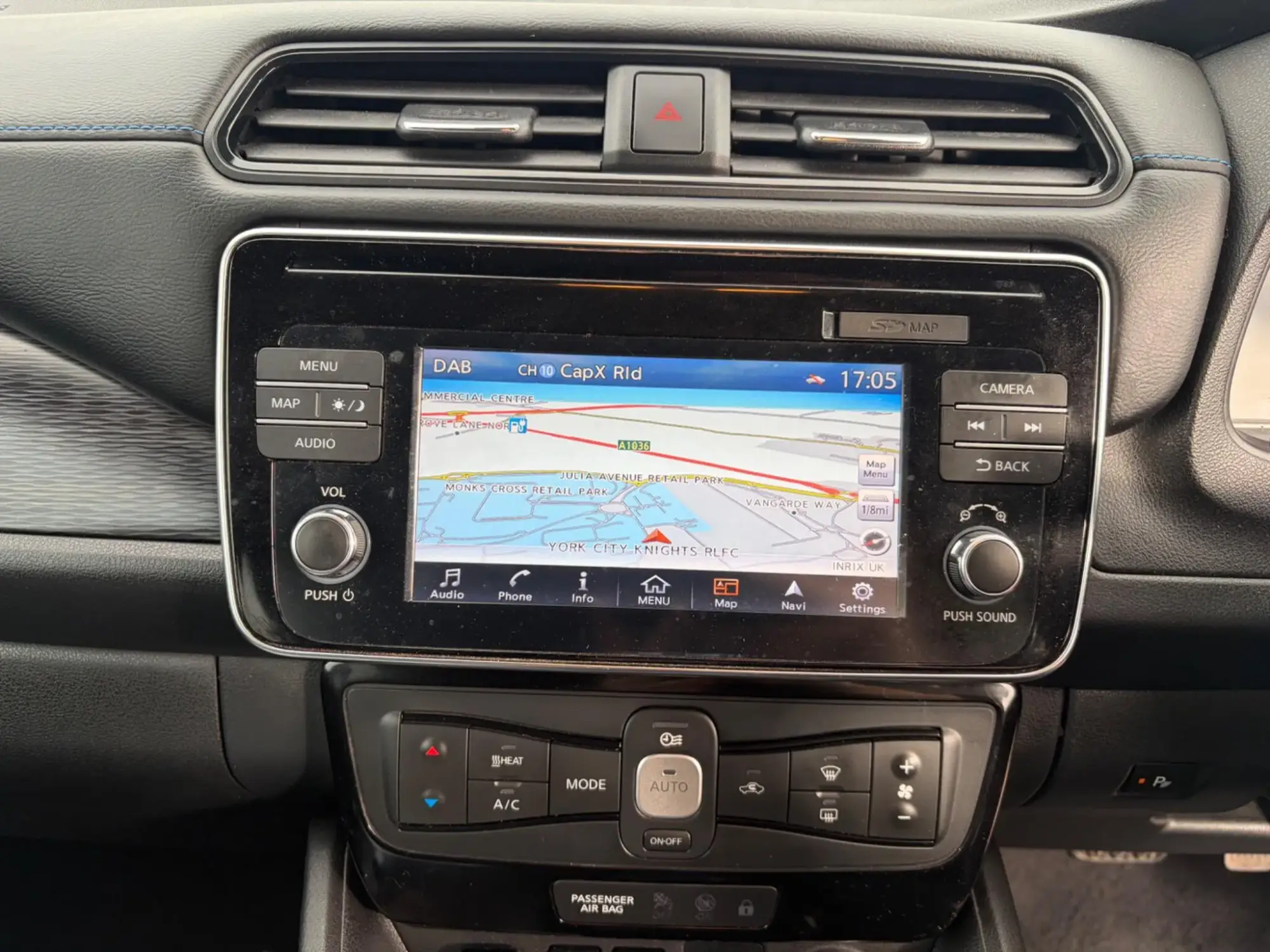 Nissan LEAF Image 15