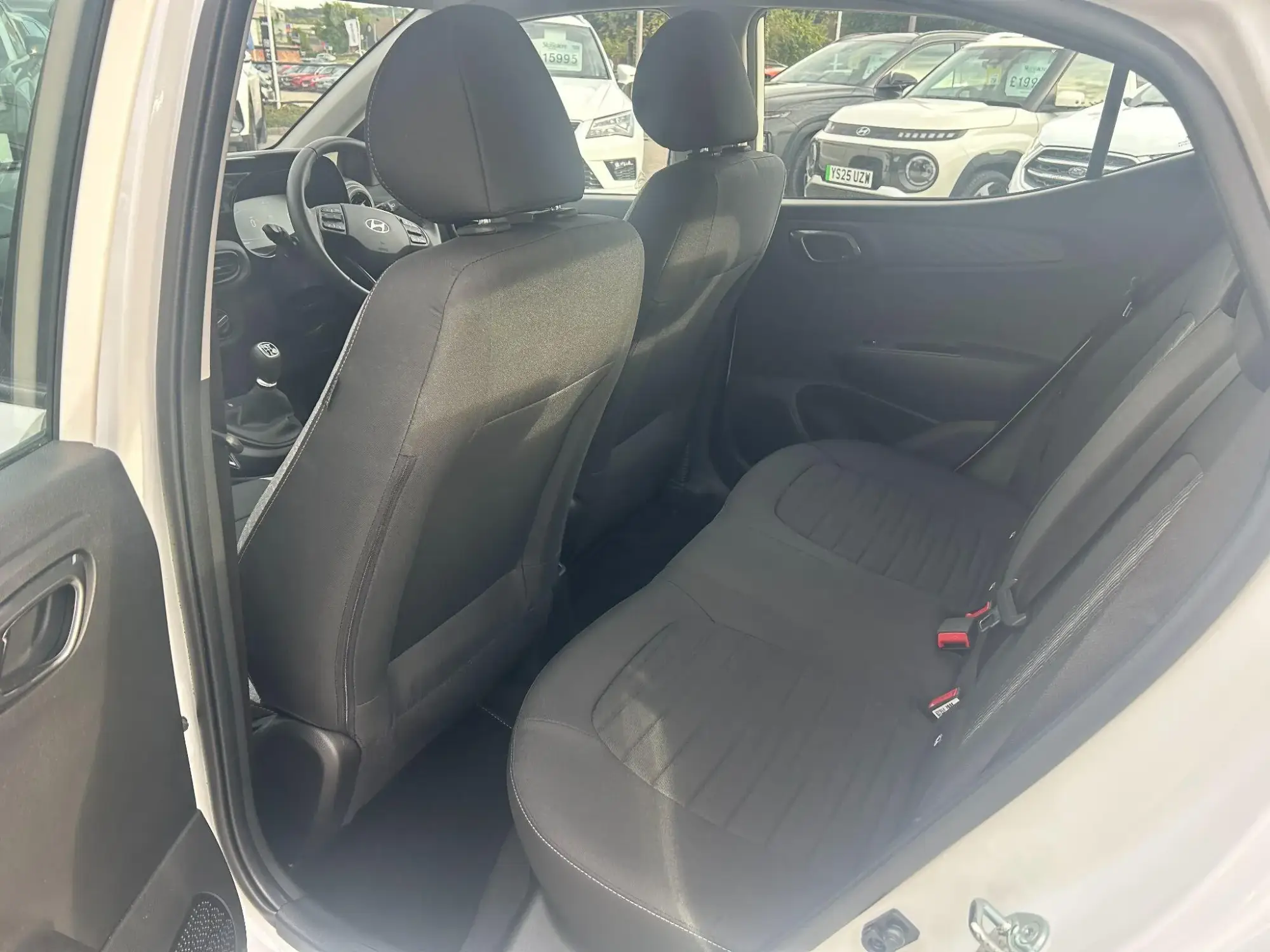 Hyundai i10 Image 22