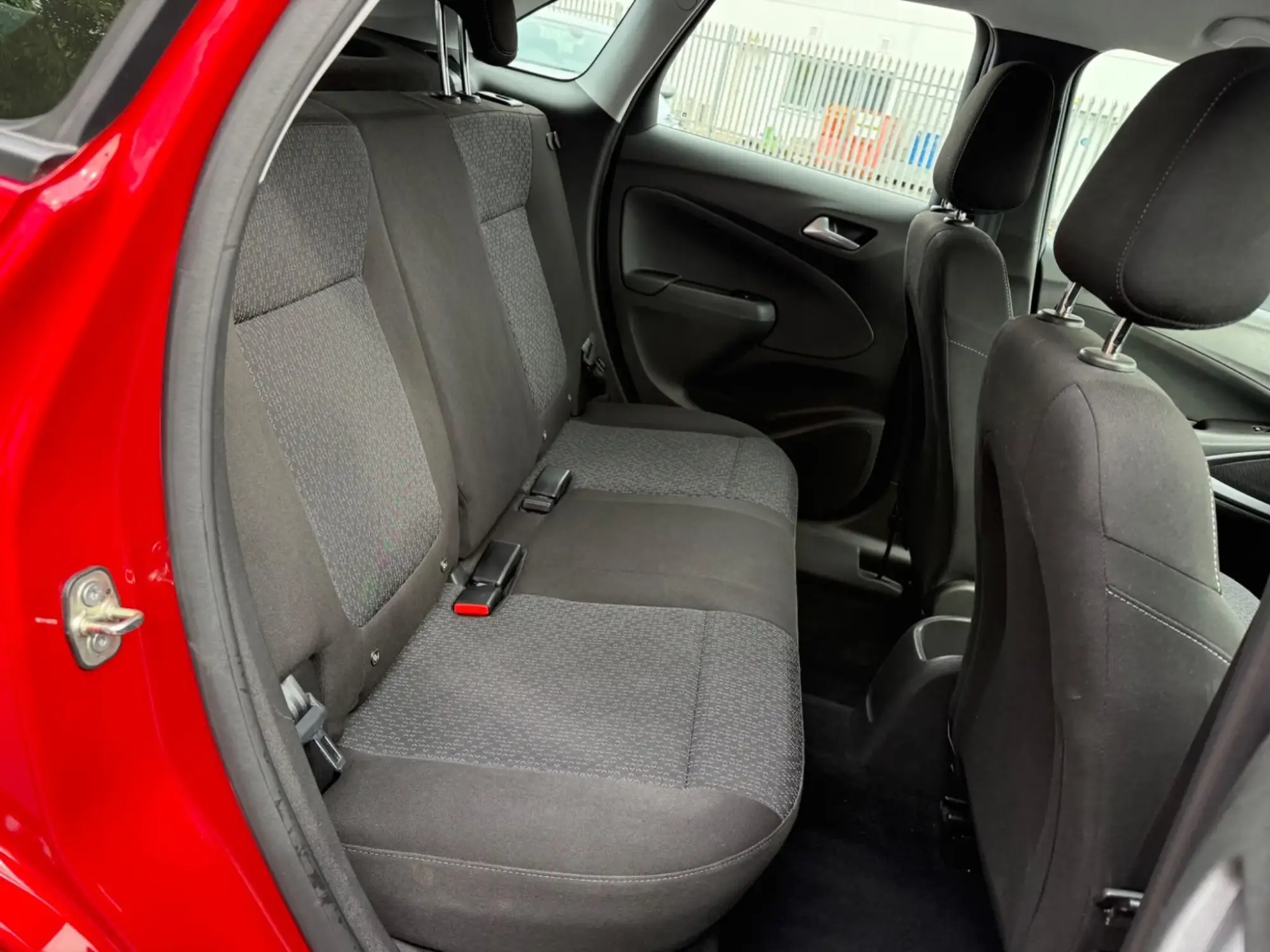Vauxhall Crossland Image 15 Vauxhall Crossland Image 15