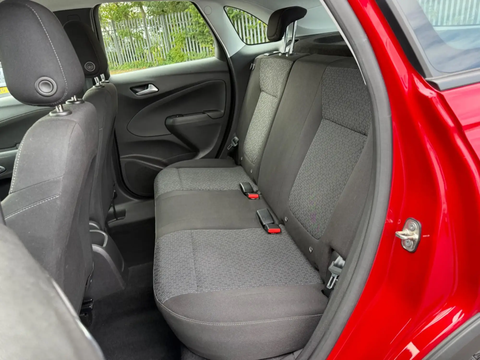 Vauxhall Crossland Image 16 Vauxhall Crossland Image 16