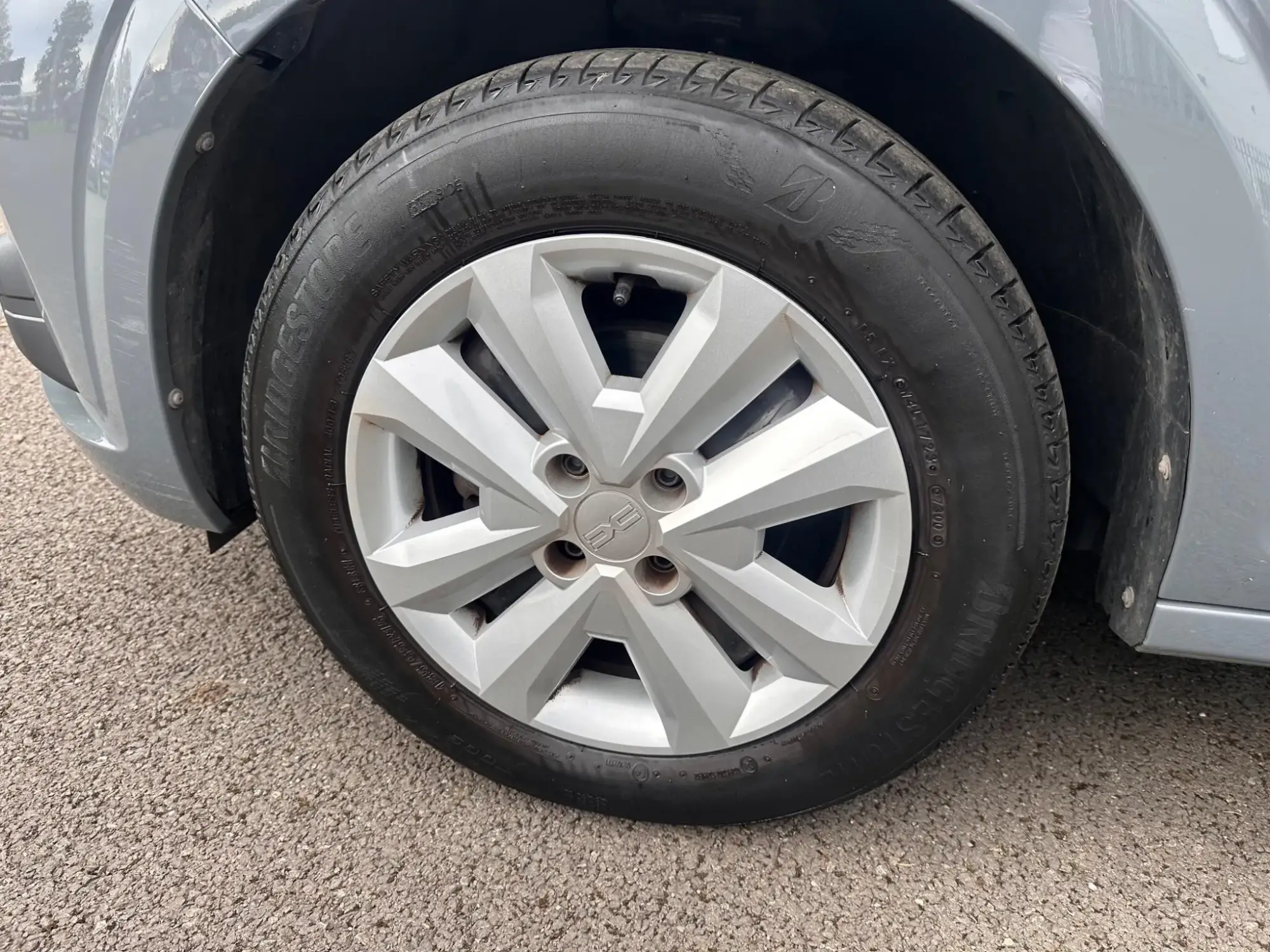 Dacia Sandero Image 9
