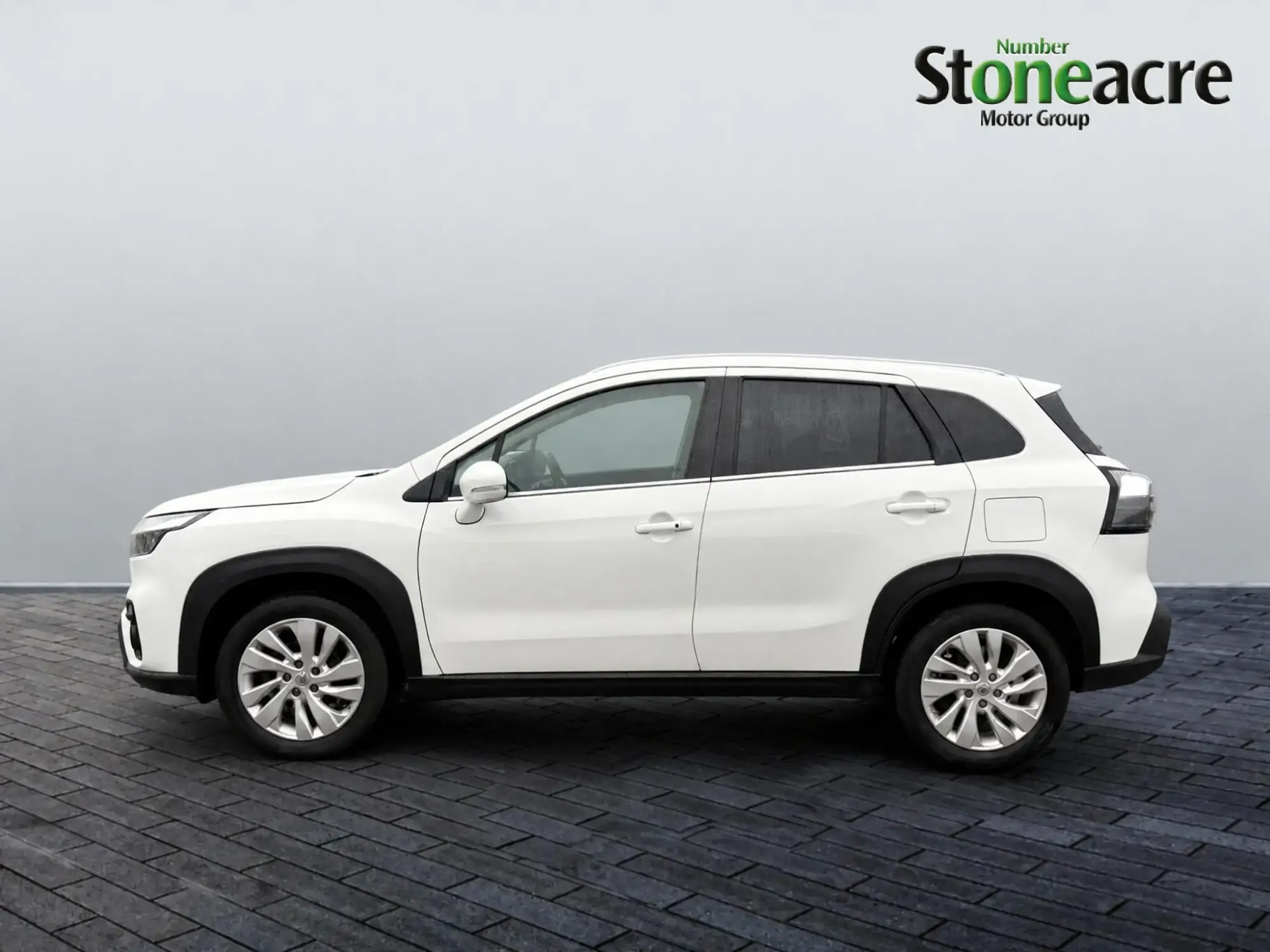 Suzuki S-Cross Image 5
