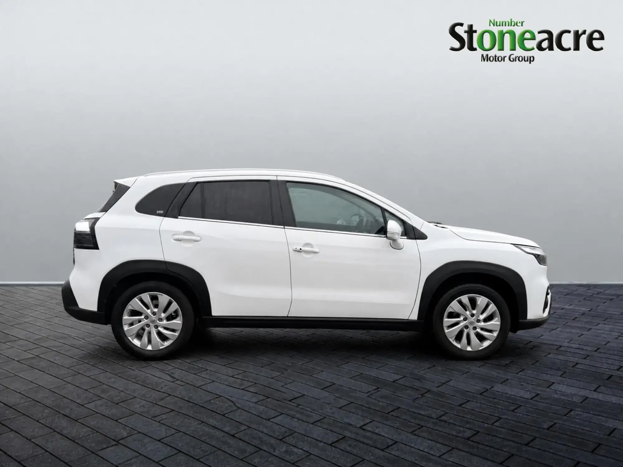 Suzuki S-Cross Image 7